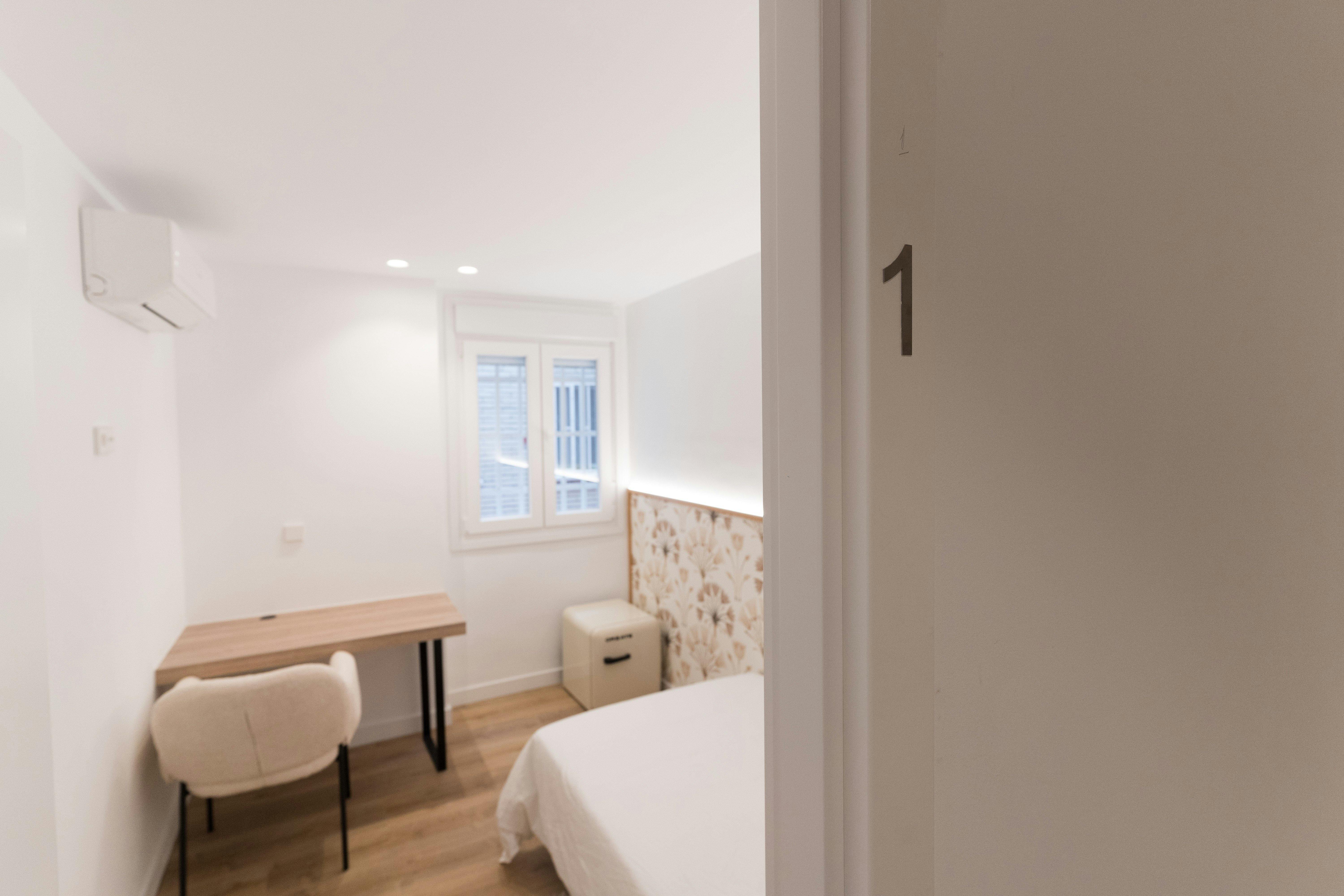 Single room Madrid, 1 bed, 10m² — photo 10