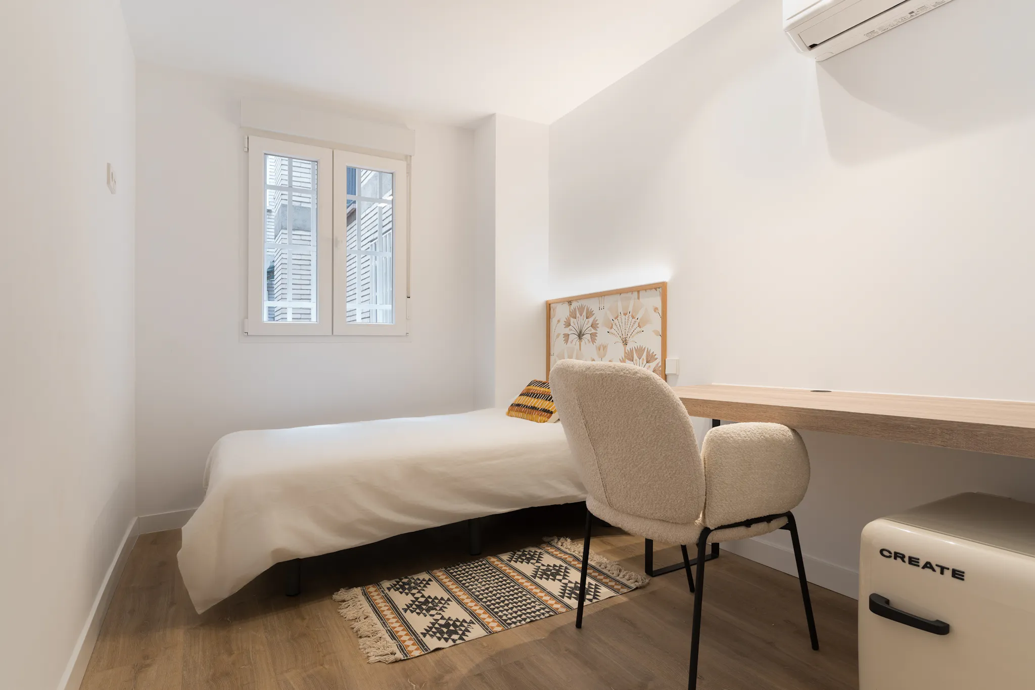 Calle de Villajoyosa, Madrid preview