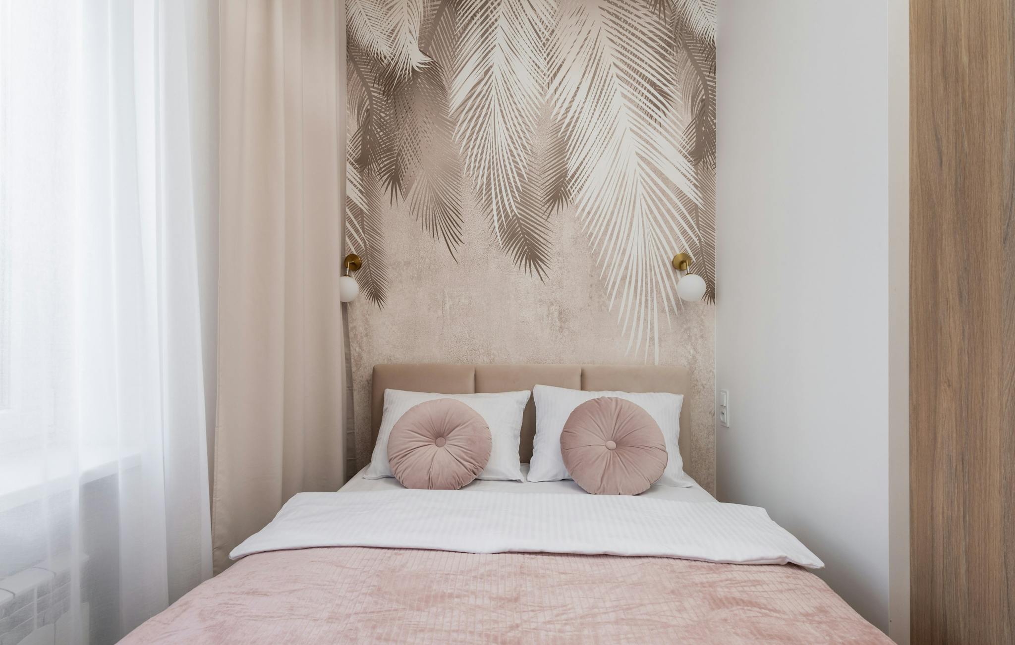 Sienna, Warsaw preview