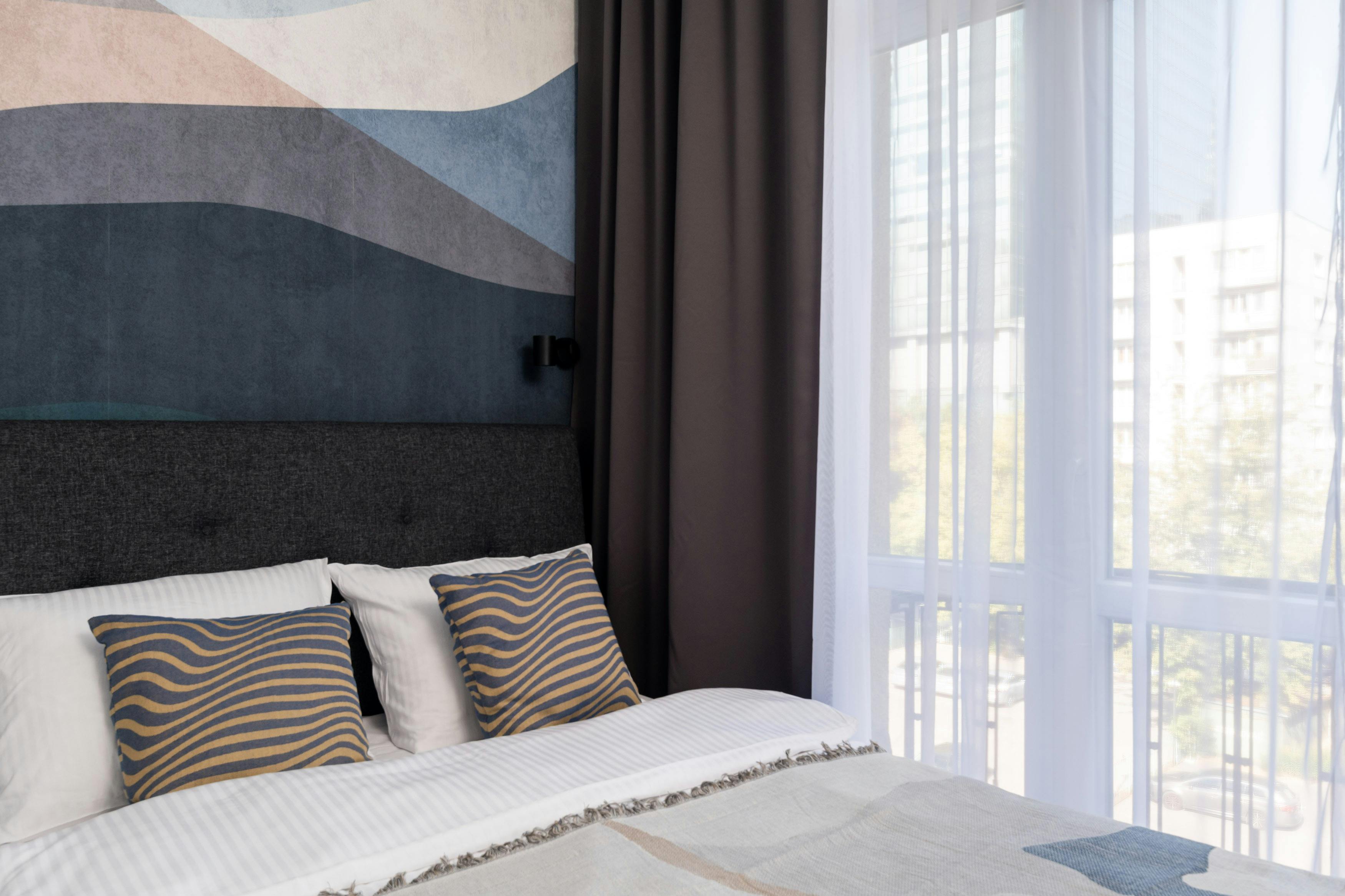 Sienna, Warsaw preview