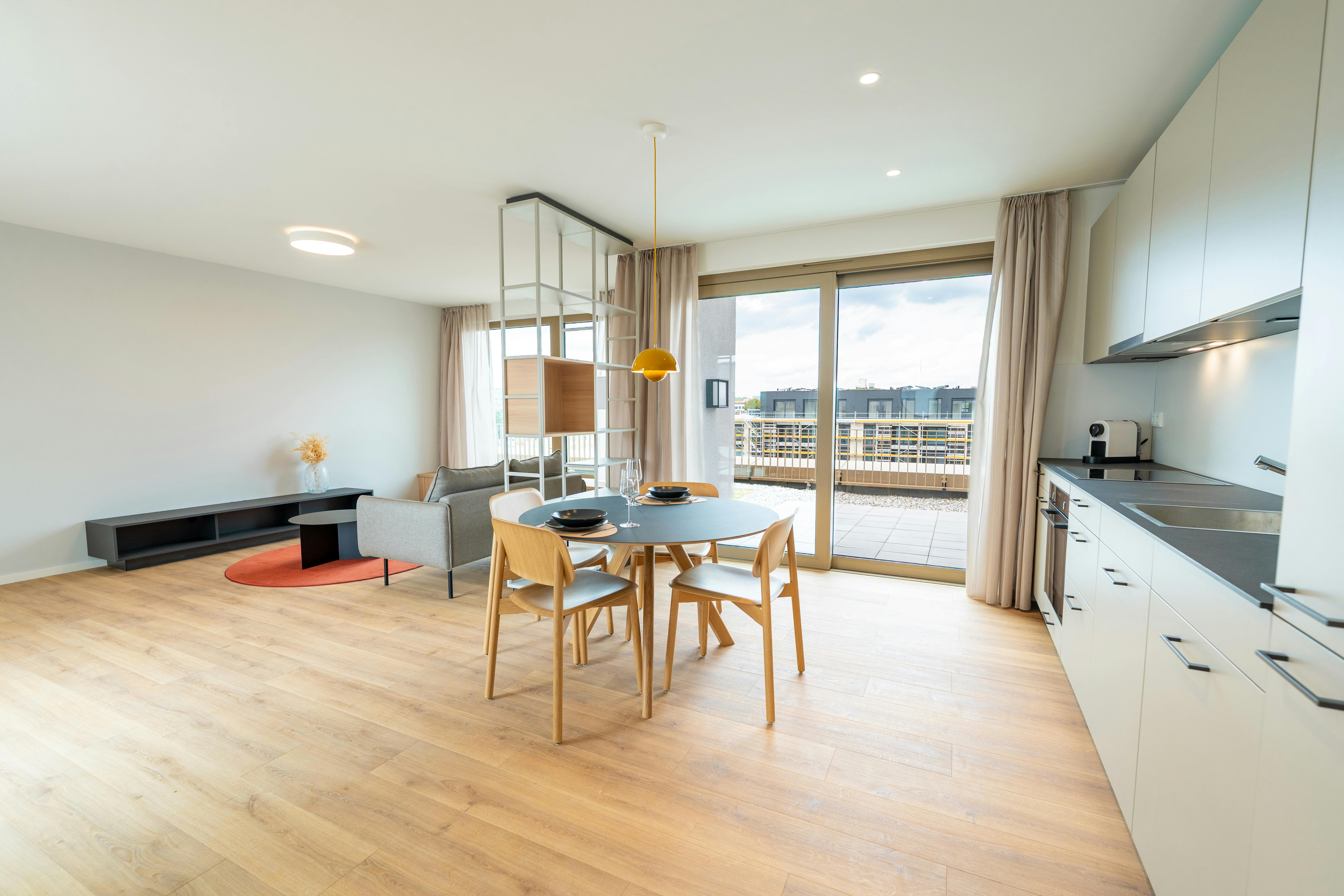 Apartament de închiriat pentru 2.460 EUR pe lună în Stuttgart, Lenore-Volz-Straße