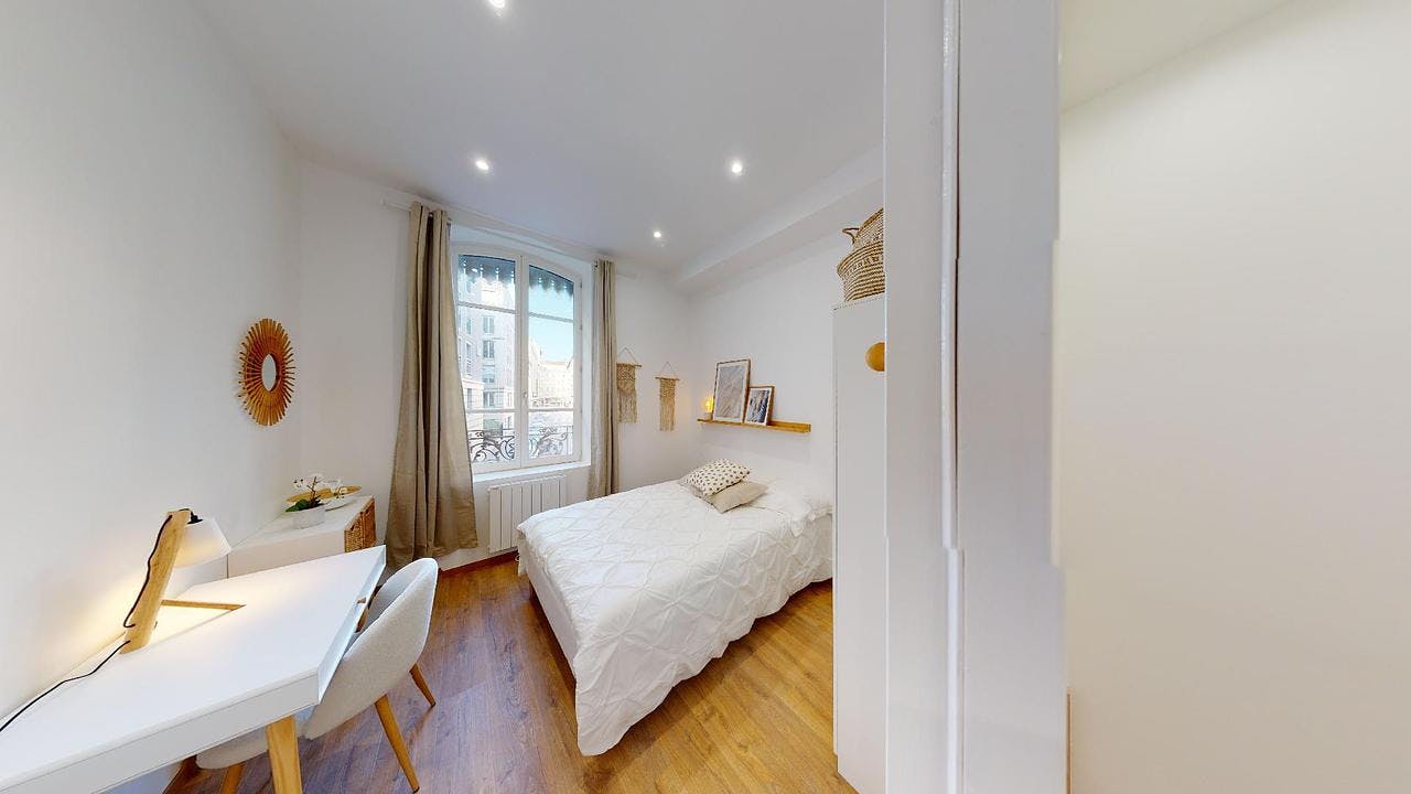 Apartment Lyon, 1 bed, 10m² — photo 3