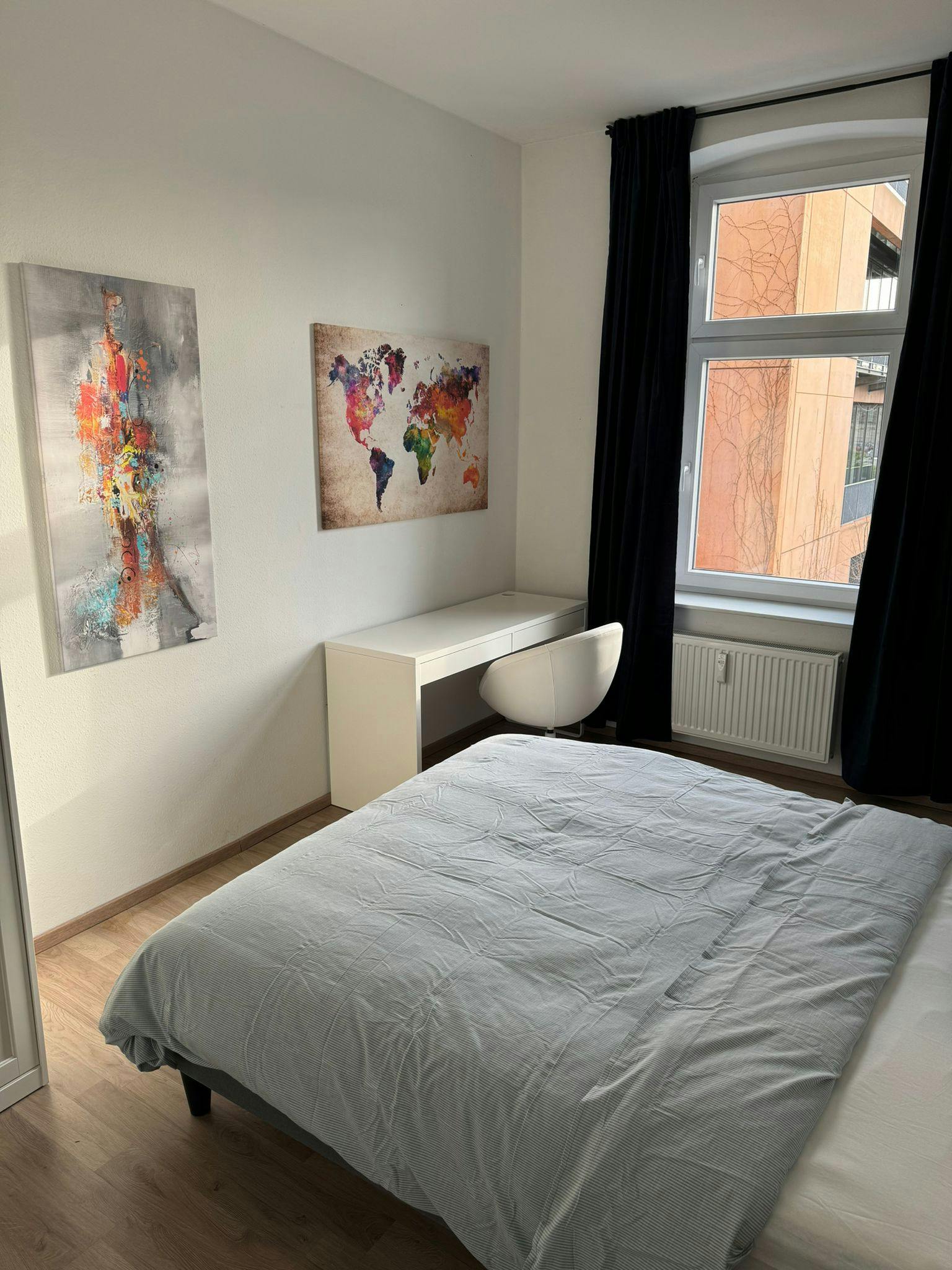 preview gallery tile