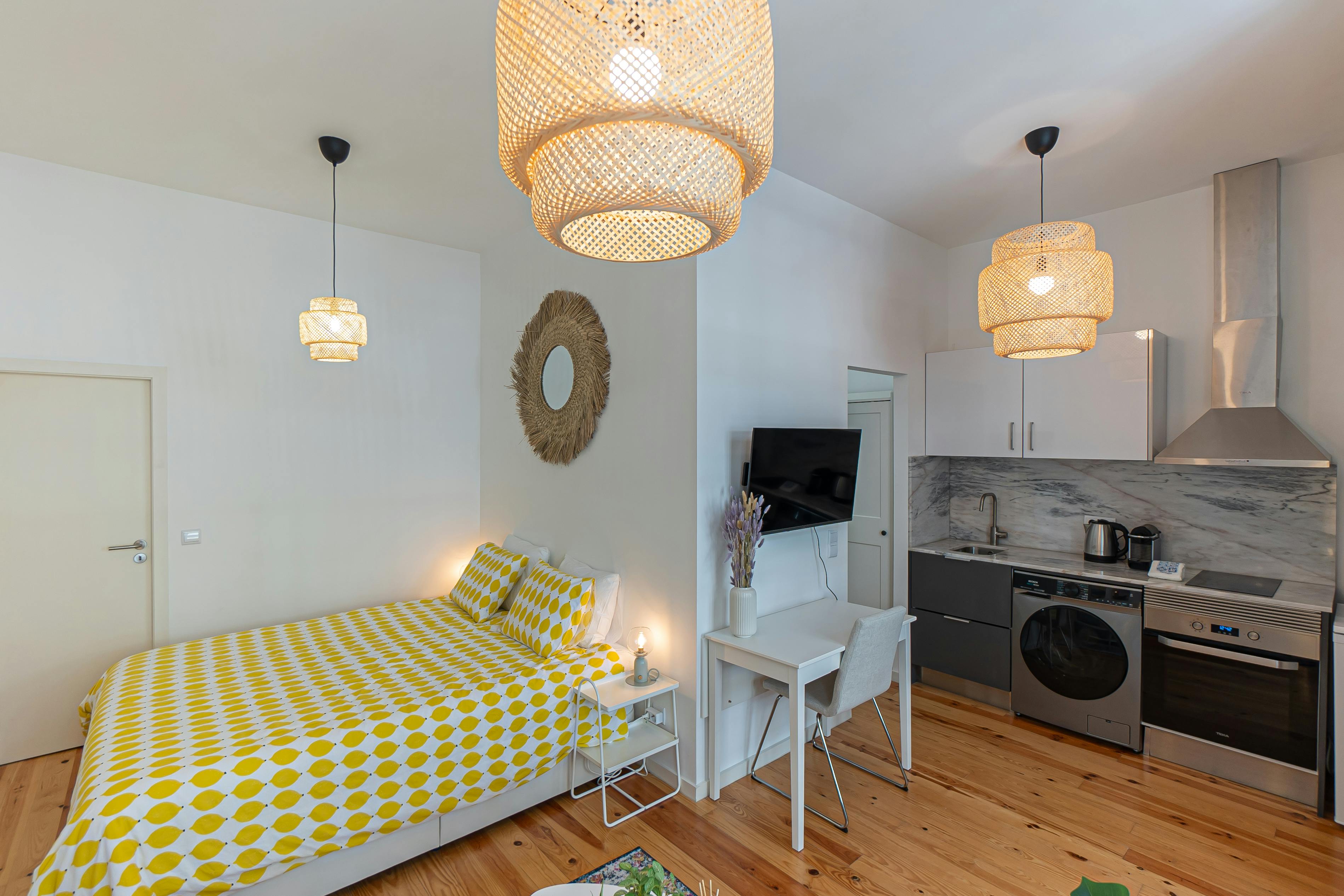 Studio for rent for €1,050 per month in Porto, Rua do Sol