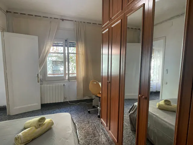 Private room in Carrer de Bordeus, Barcelona (1585042) room image 2