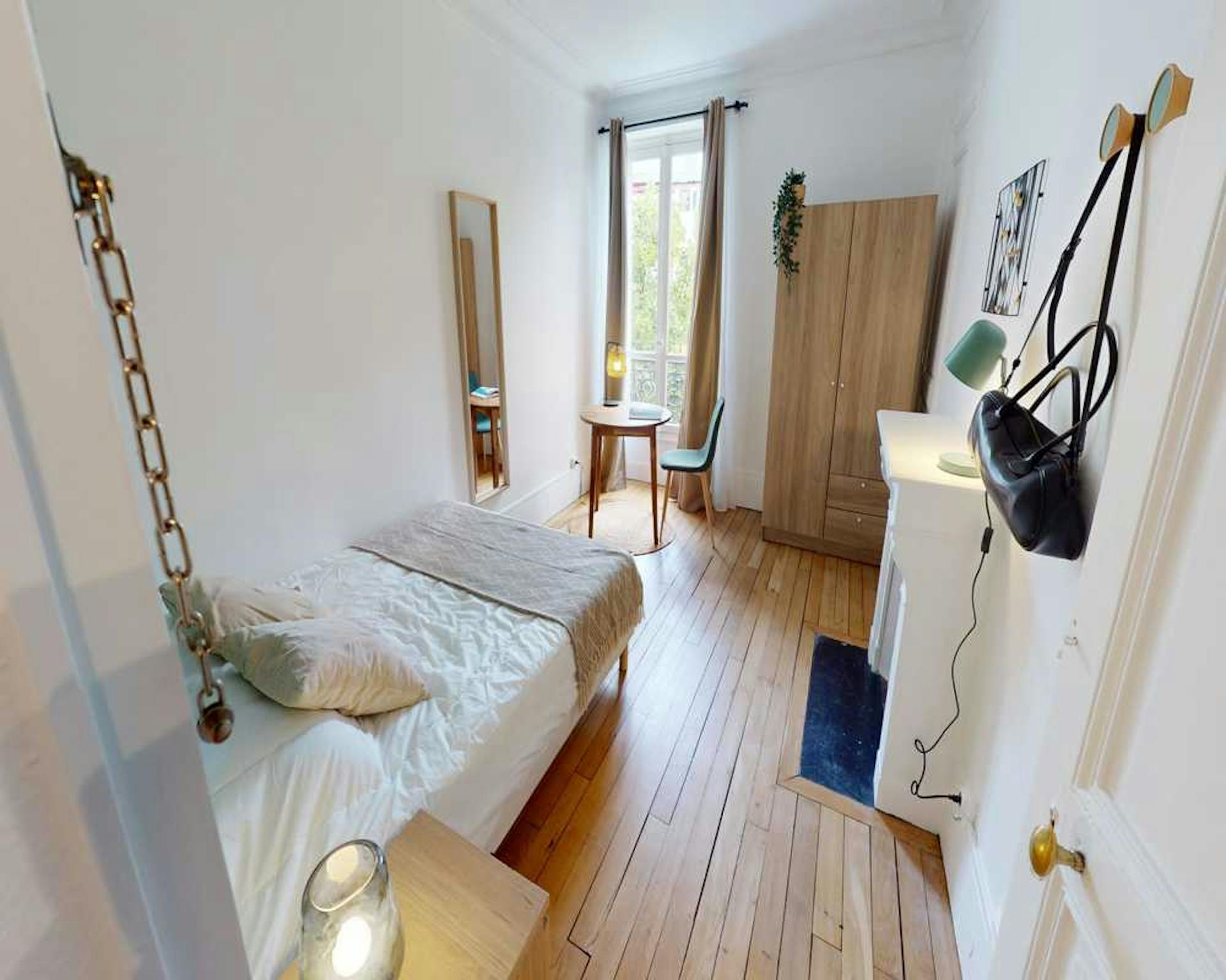 Rue des Cloys, Paris preview