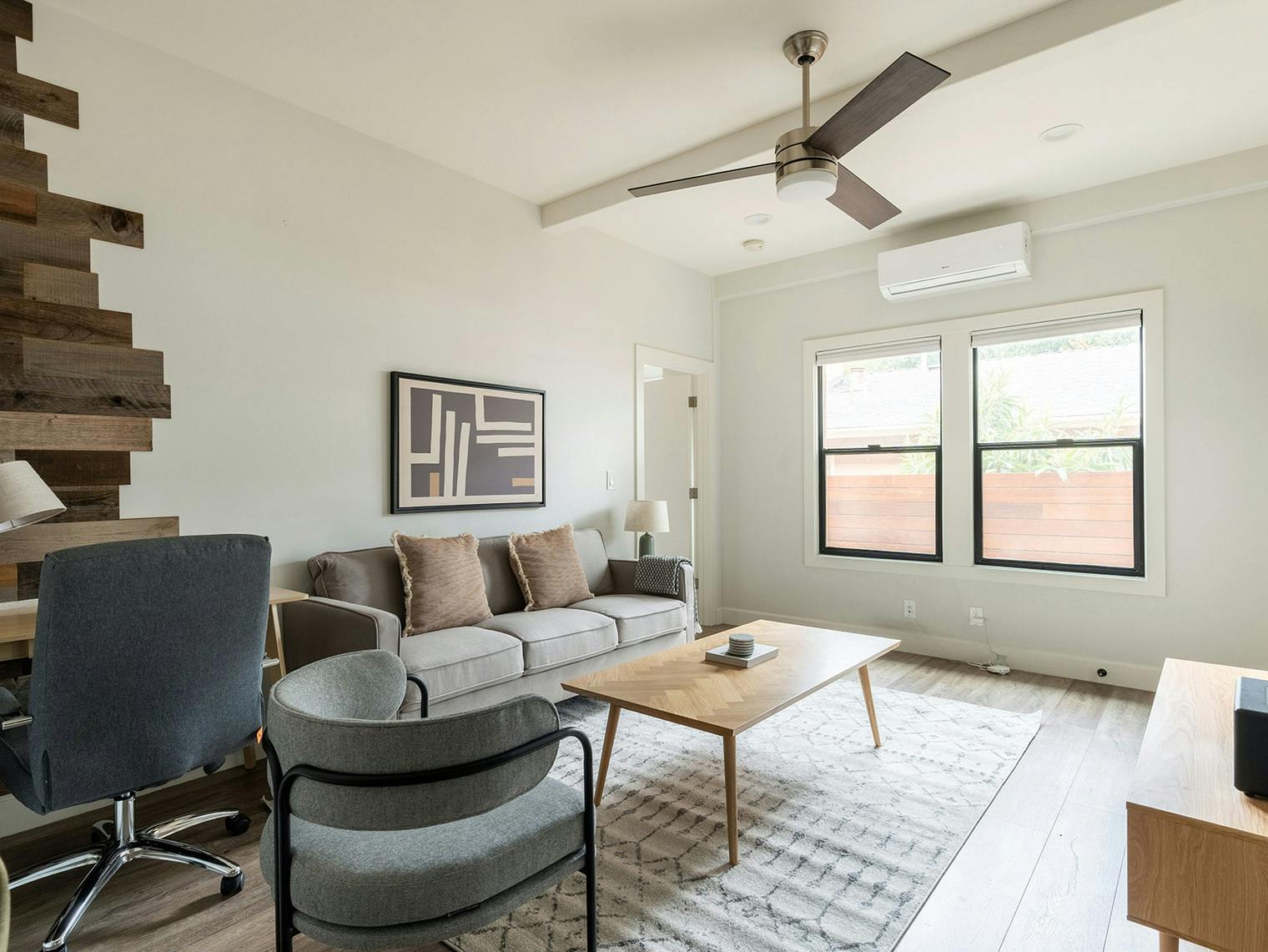 Apartamento en alquiler por $5,424 al mes en Palo Alto, Everett Ave