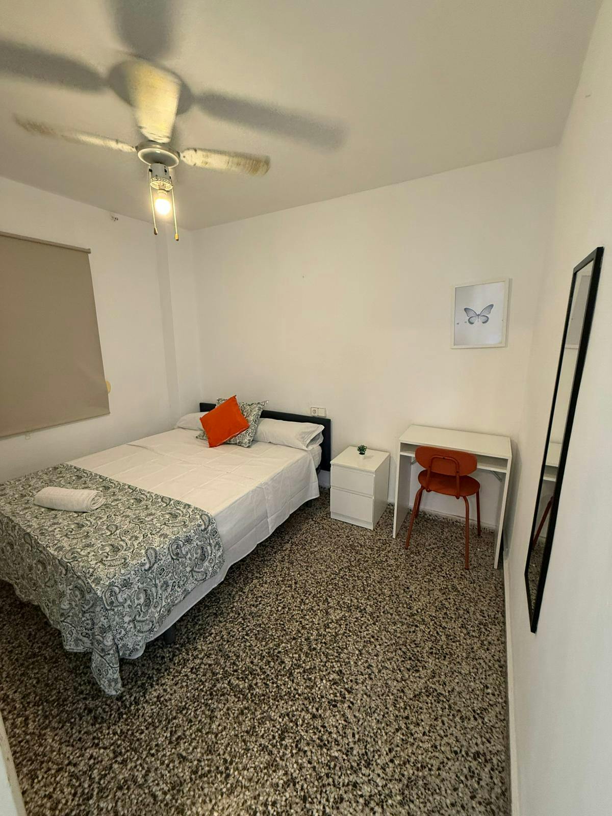 Private room for rent for €460 per month in Málaga, Avenida Antonio Gaudi