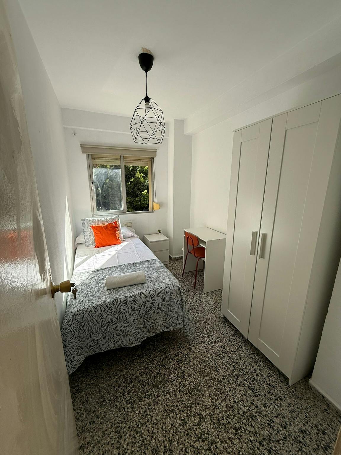 Avenida Antonio Gaudi, Málaga preview