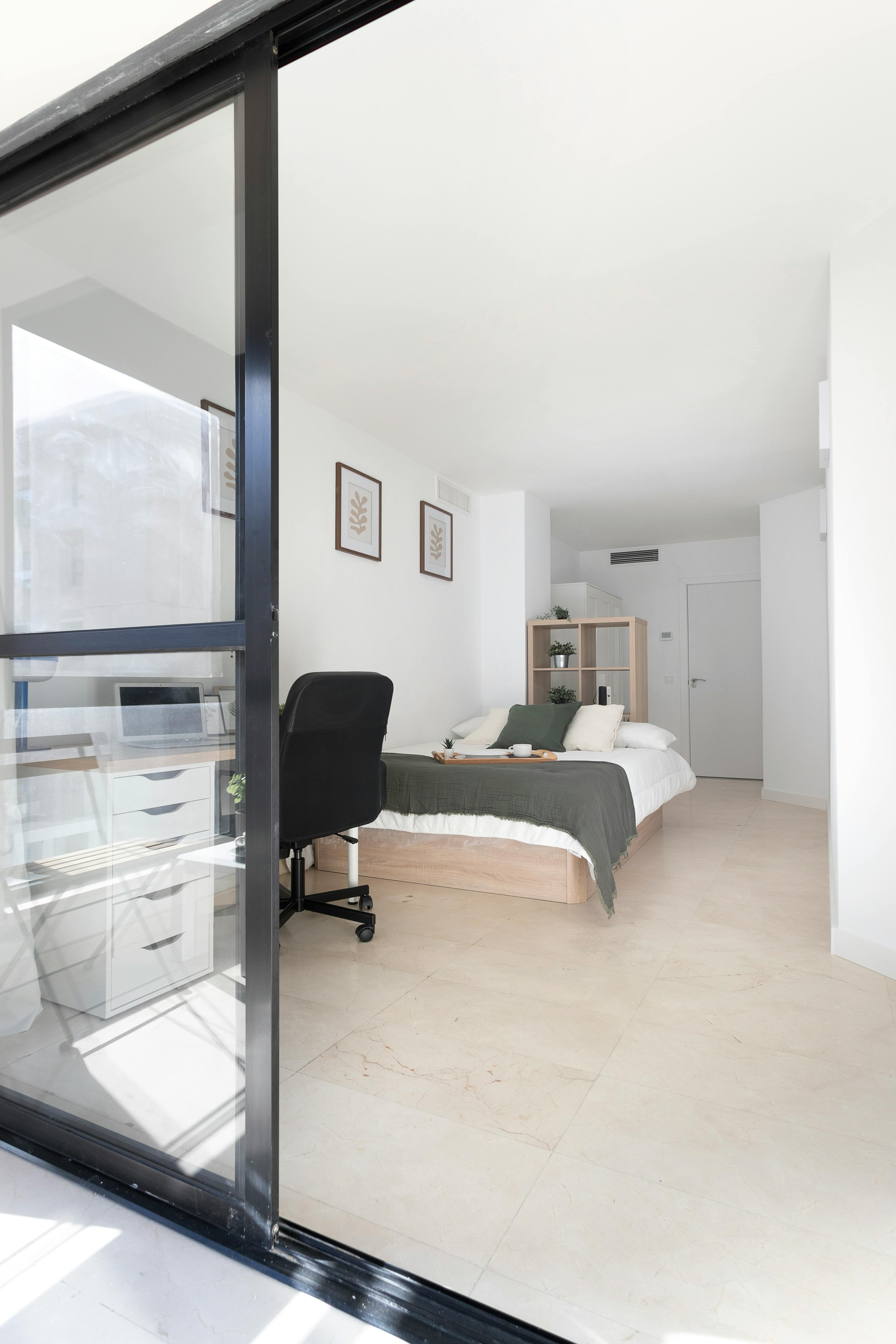 Apartment Madrid, 1 bed, 18m² — photo 1
