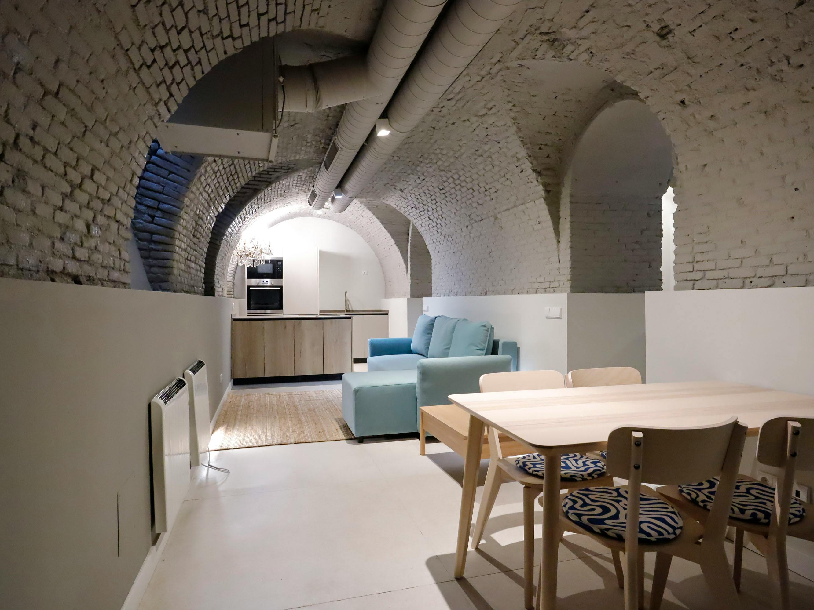 Calle de las Aguas, Madrid preview