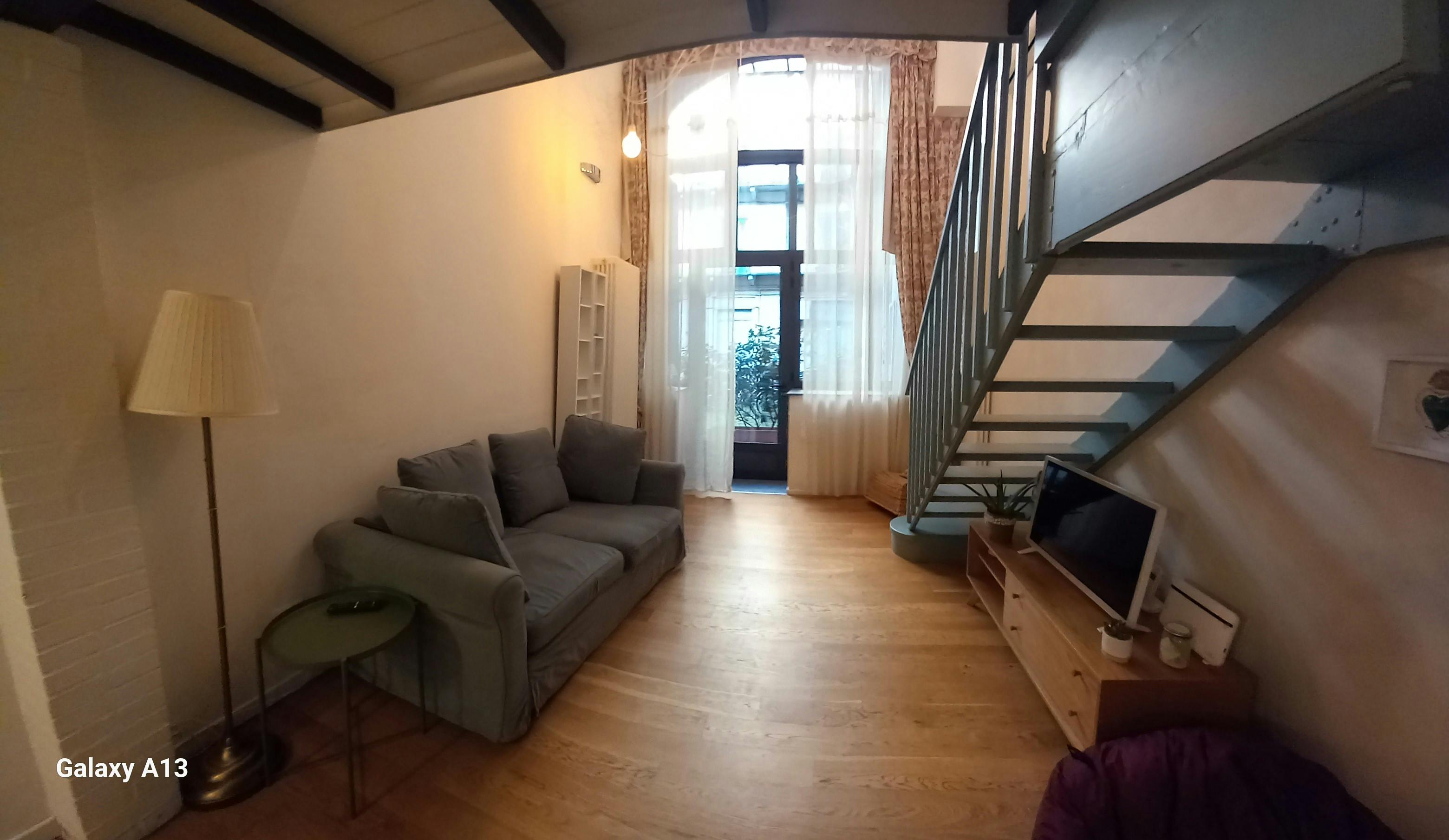 Studio for rent for €1,150 per month in Turin, Via Nizza