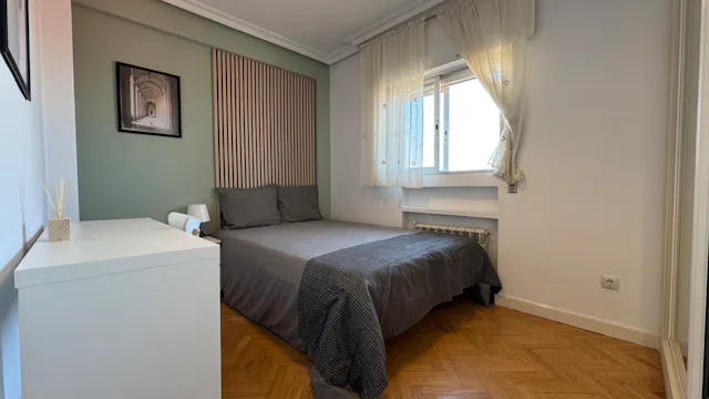 Private room in Calle de Tribaldos, Madrid (1585798) room image 1
