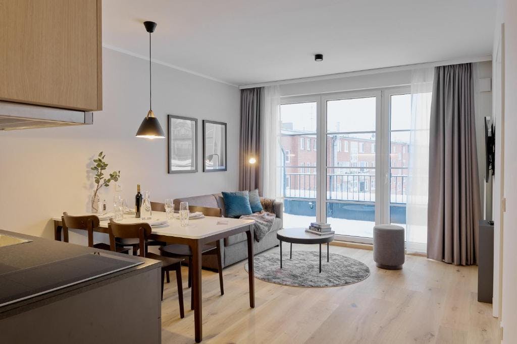 Apartment for rent for €4,000 per month in Hamburg, Hamburger Straße