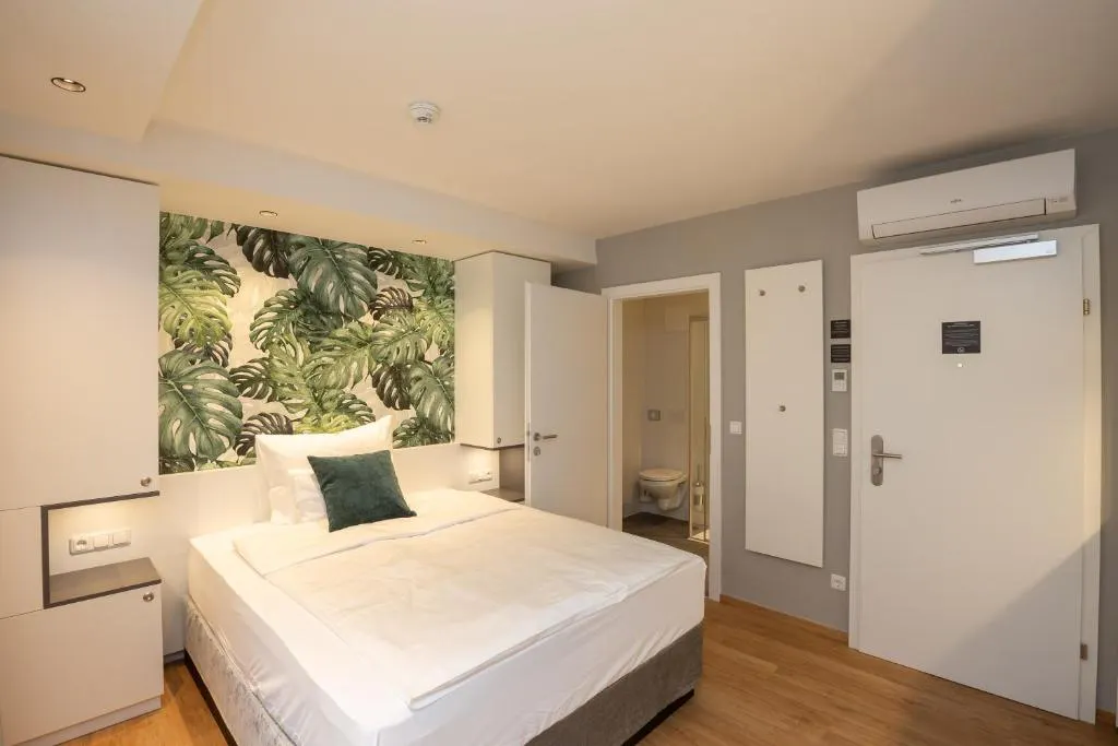 2-Bedroom Apartment in Mandlgasse, Vienna (1585892) ROOM 4