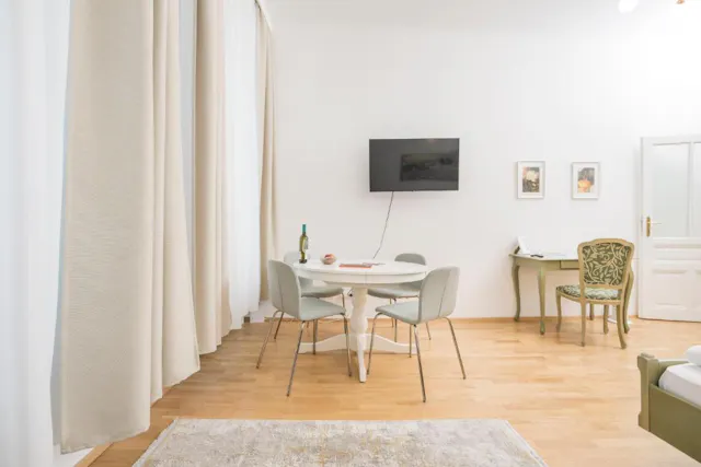 2-Bedroom Apartment in Hernalser Hauptstraße, Vienna (1585900) room image 1