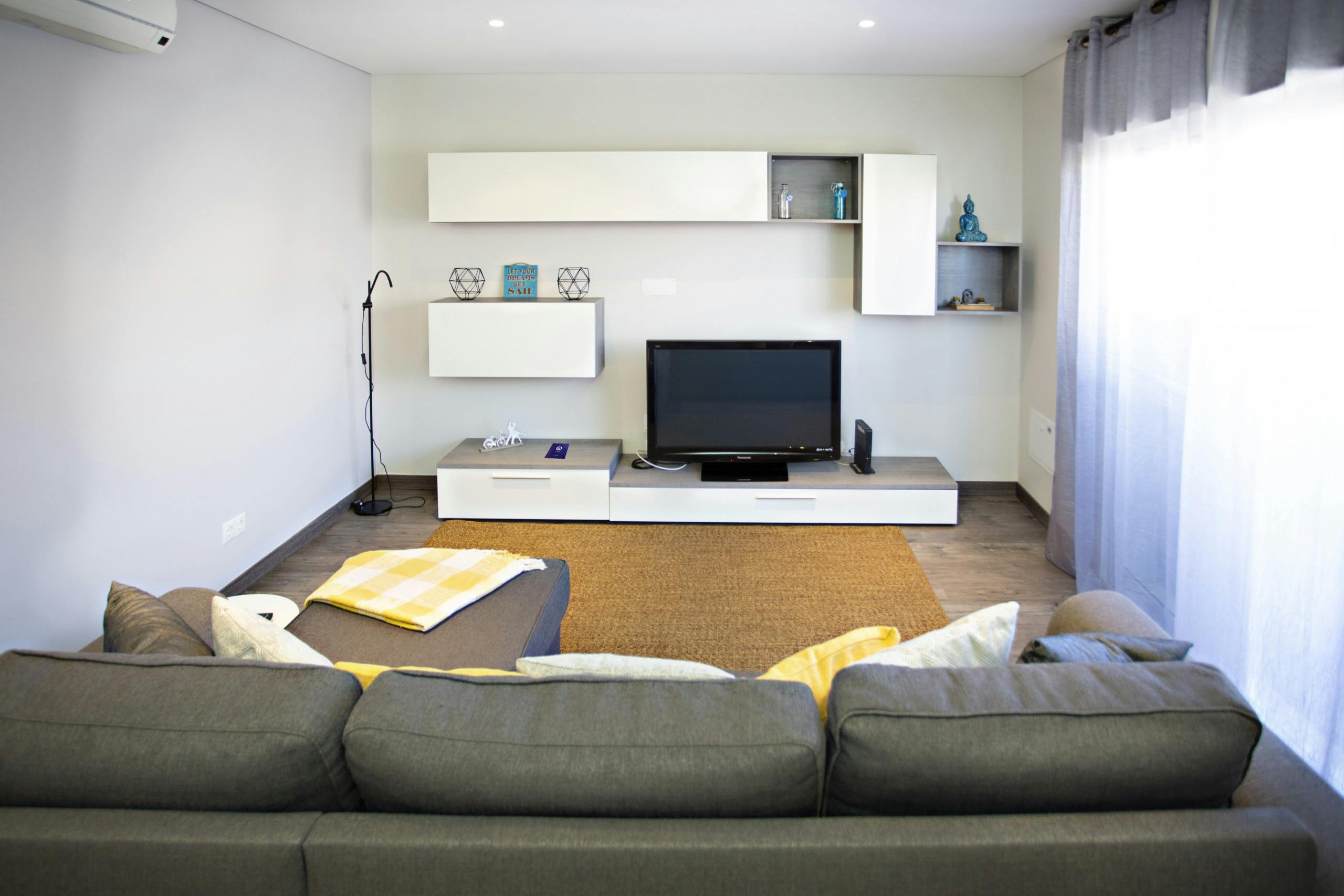 Appartement te huur voor € 9.999 per maand in Tavira, Rua Almirante Cândido dos Reis