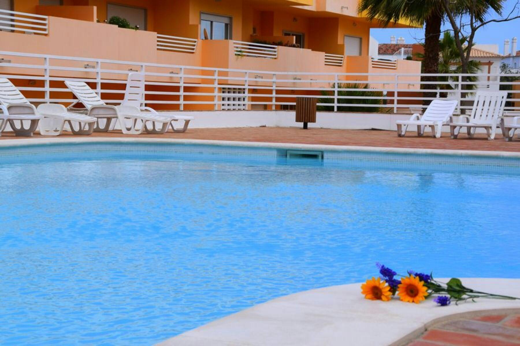 Квартира за оренду для 9 999 EUR на місяць у Tavira, Rua Dom Jerónimo Osório