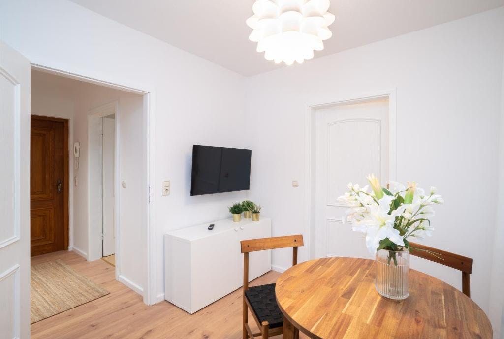 Apartamento en alquiler por 2500 € al mes en Nauen, Dorfstraße