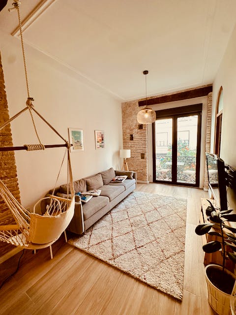 Calle de Ruzafa, Valencia preview