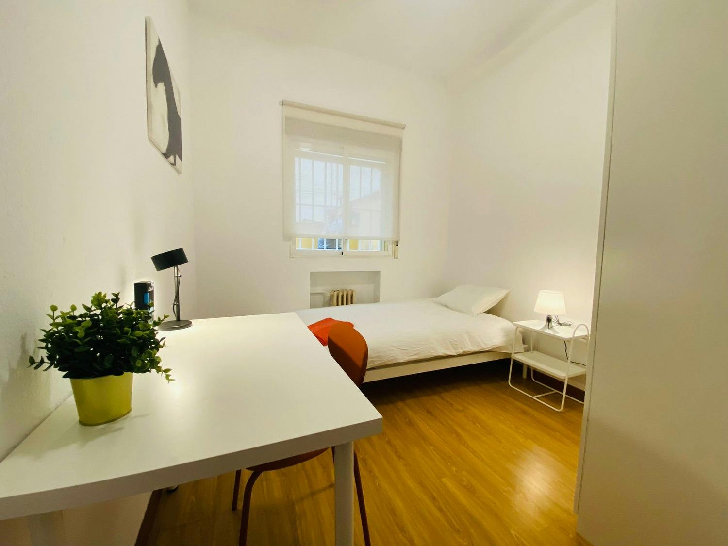 Avenida del Mediterráneo, Madrid Madrid