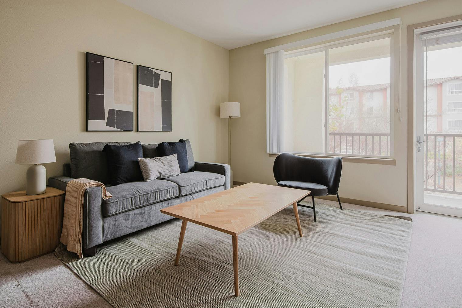 Apartamento para alugar por $3,969 por mês em Dublin, Iron Horse Pkwy