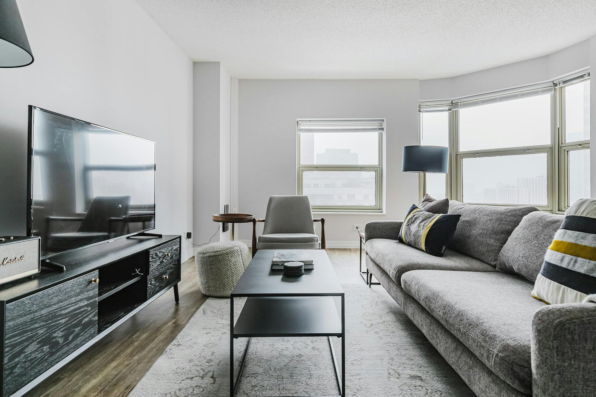 West Chestnut Street, Chicago, IL preview