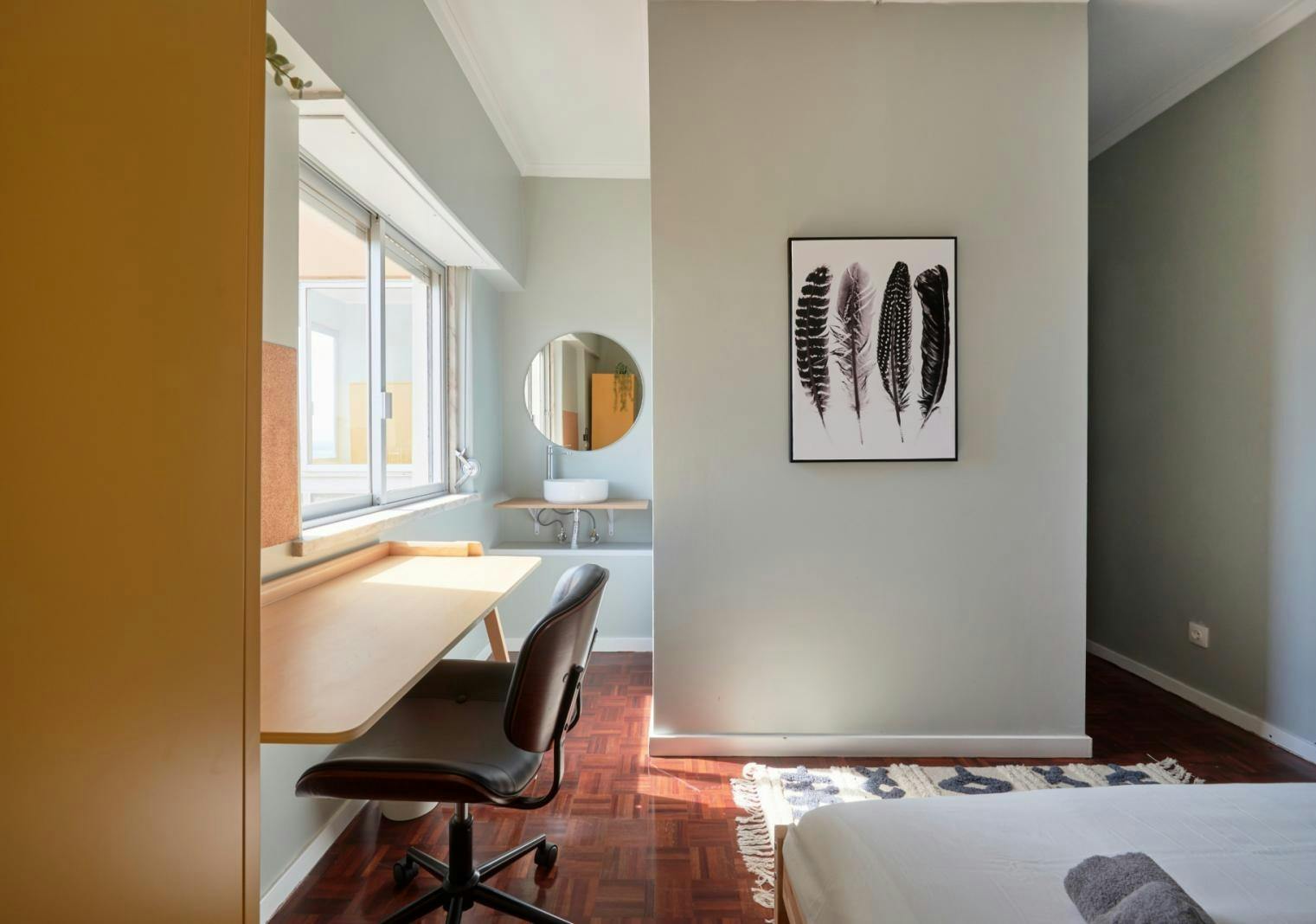 preview gallery tile