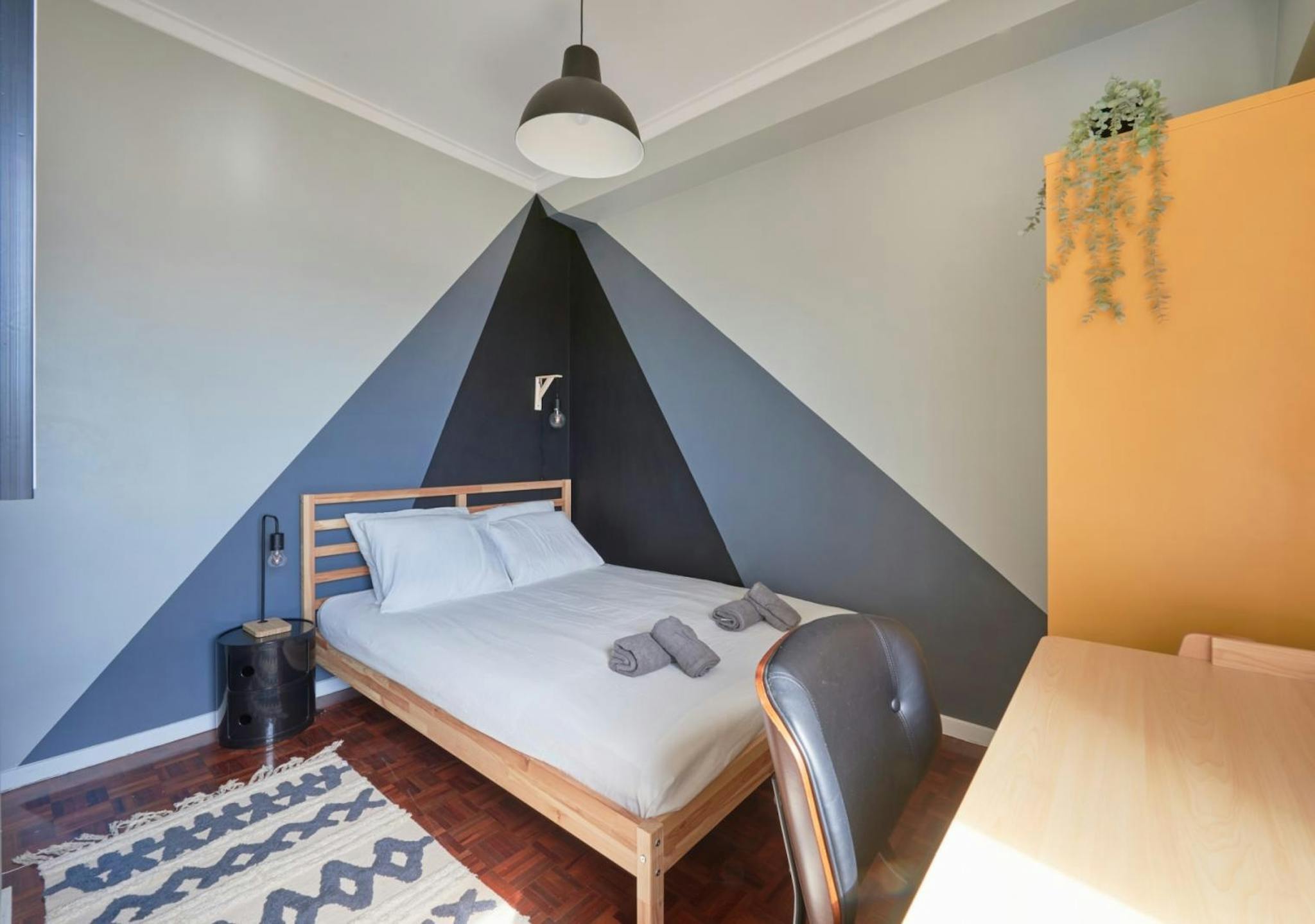 Rua João da Silva, Lisbon preview