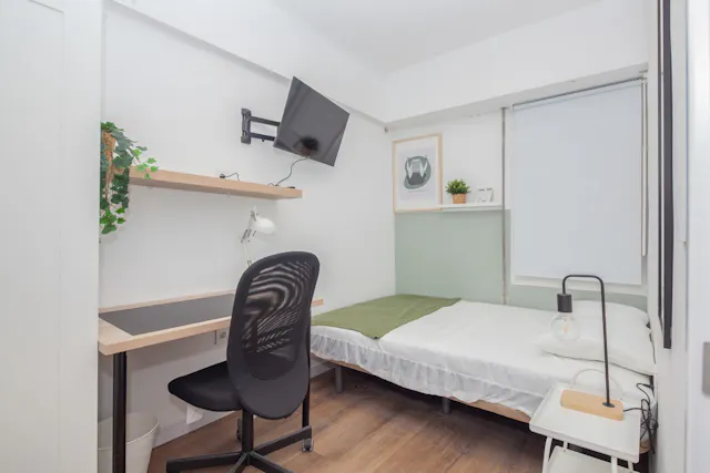 Private room in Carrer de Finestrat, Valencia (1586409) room image 1