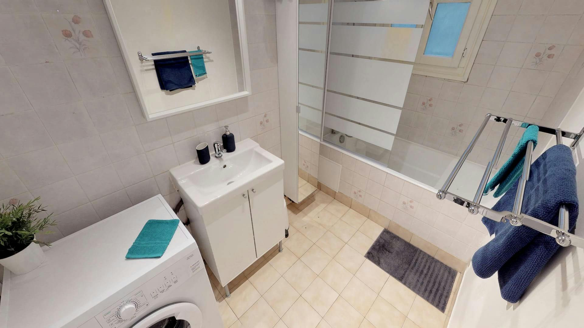Apartment Paris, 1 bed, 17m² — photo 1