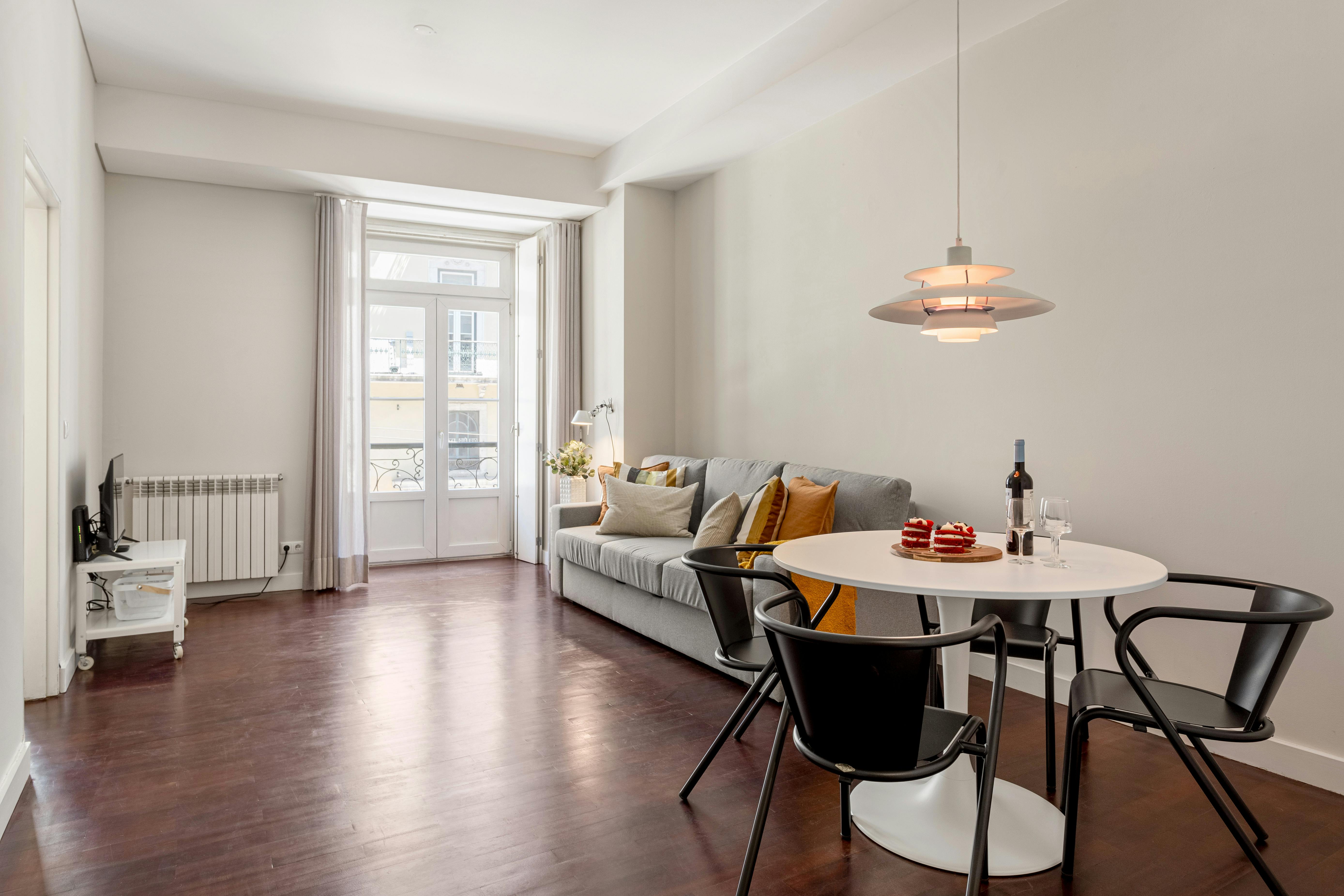 Travessa da Espera, Lisbon preview