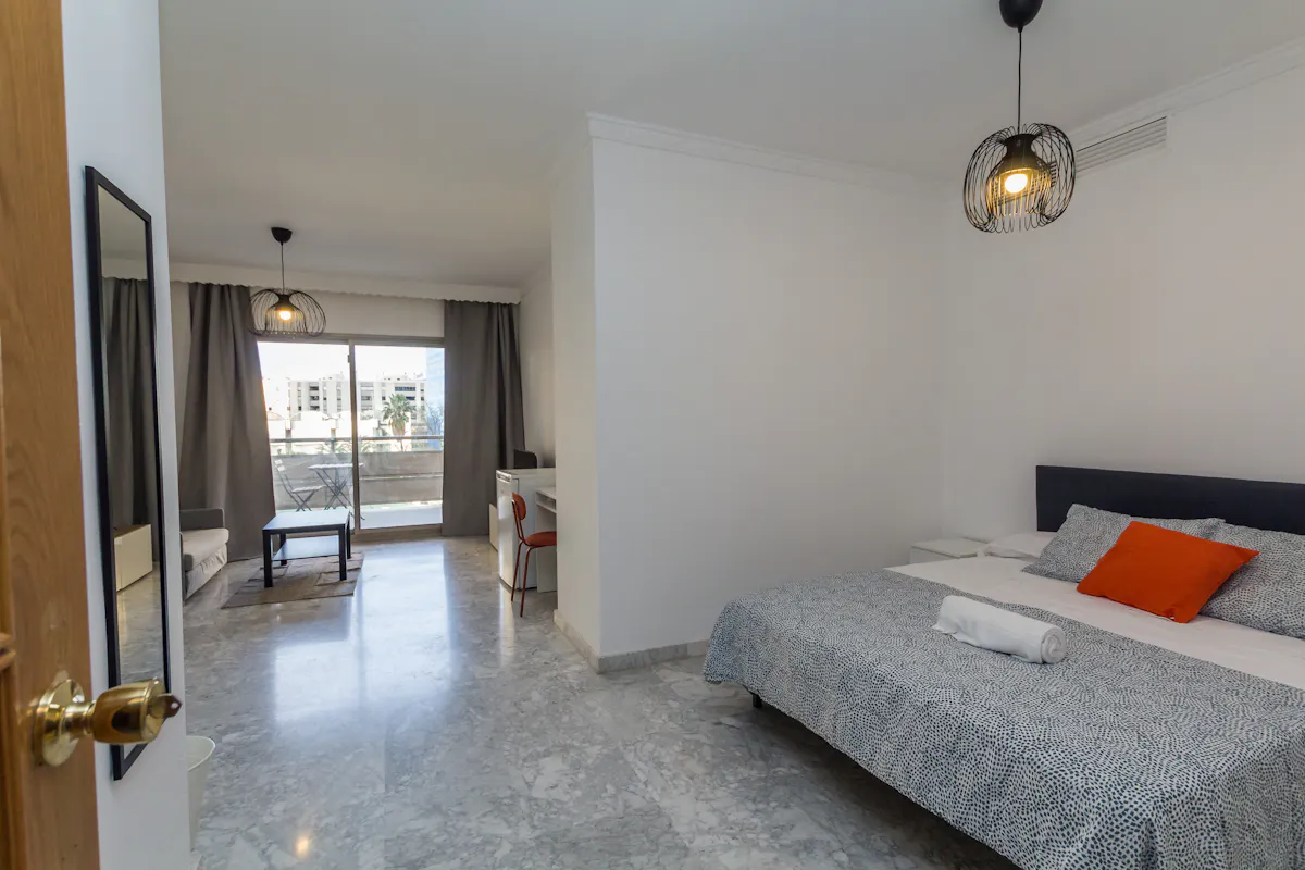 Private room in Avenida de la Aurora, Málaga (1586666) ROOM