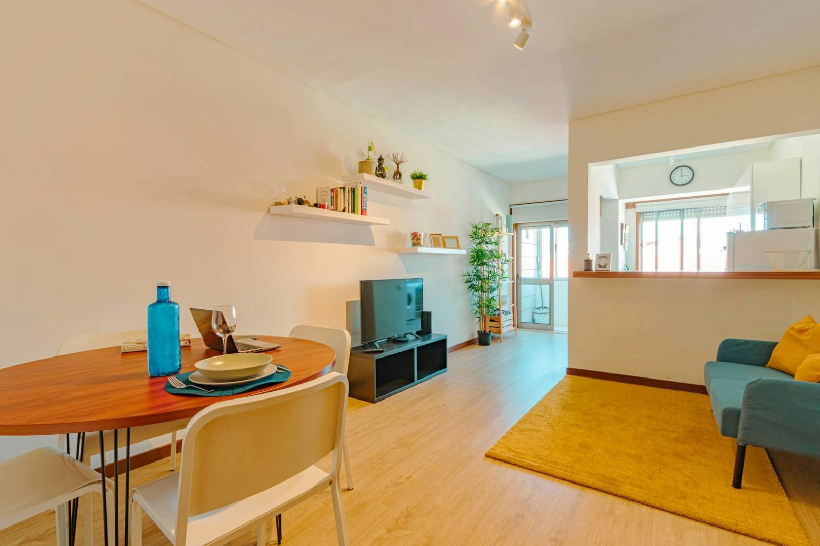 Appartement te huur voor € 1.140 per maand in Porto, Rua de Alexandre Herculano