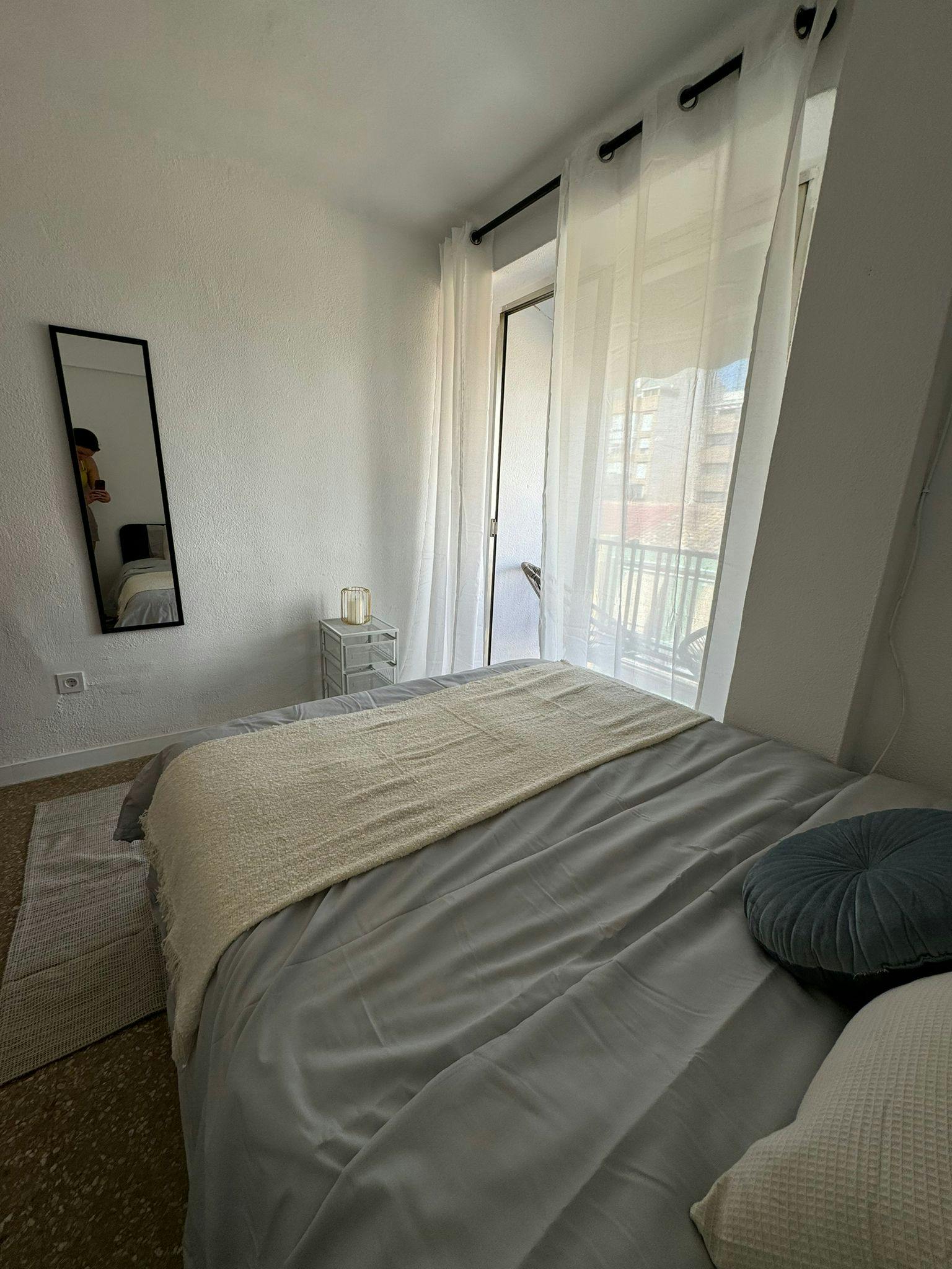 Apartment Valencia, 1 bed, 20m² — photo 2