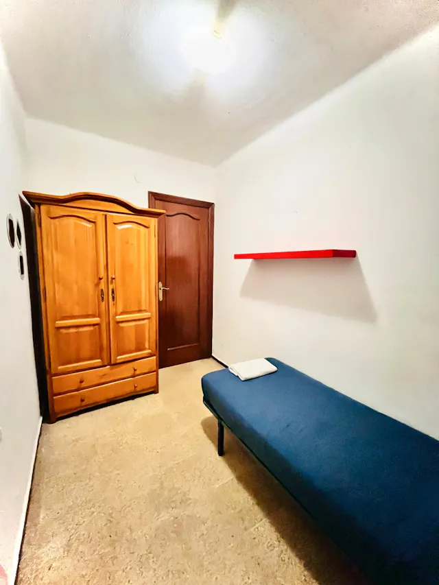 Private room in Carrer de Nàpols, Barcelona (1587179) room image 2