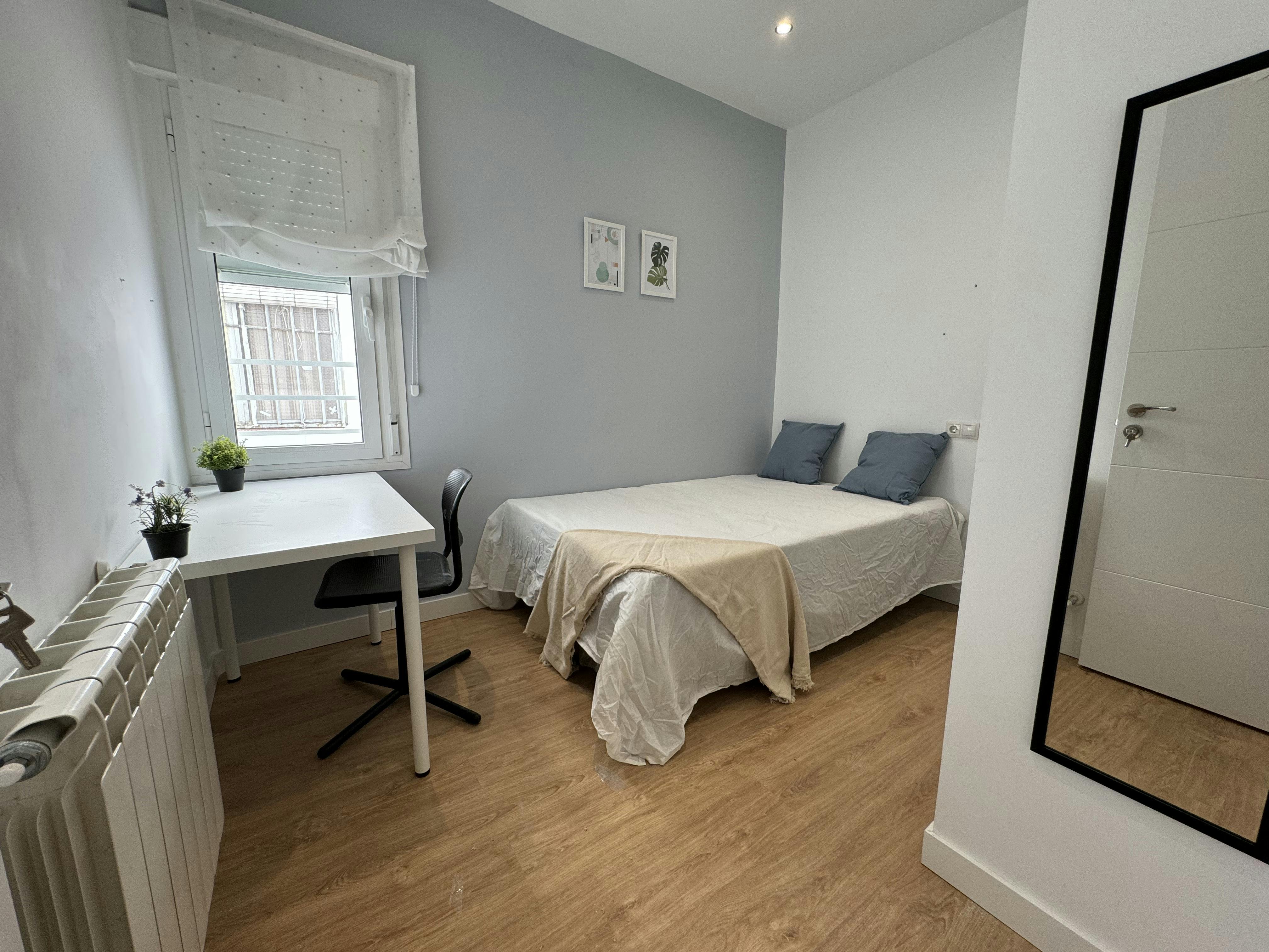 Calle Manuel Aleixandre, Madrid Madrid