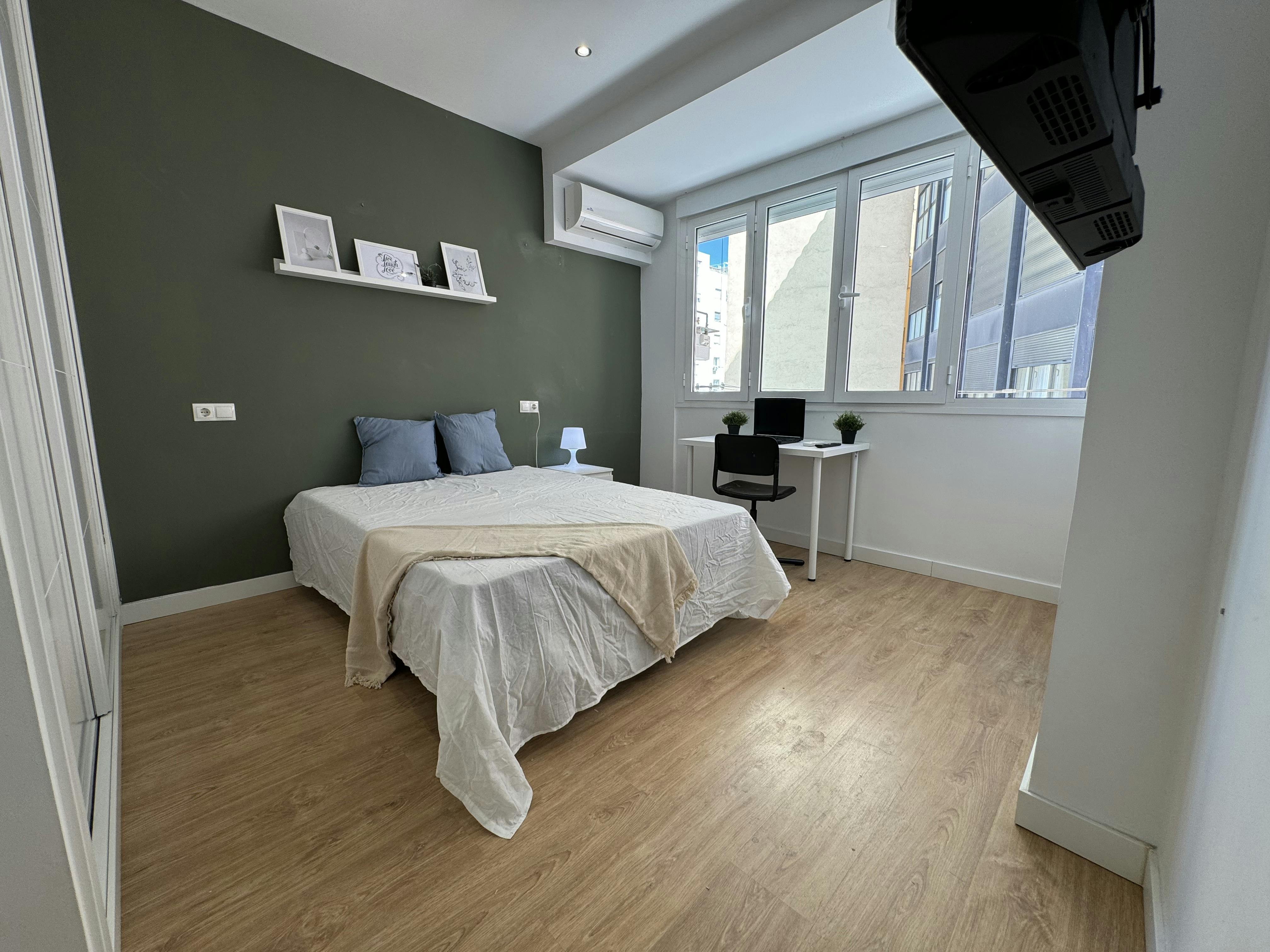 Calle Manuel Aleixandre, Madrid Madrid