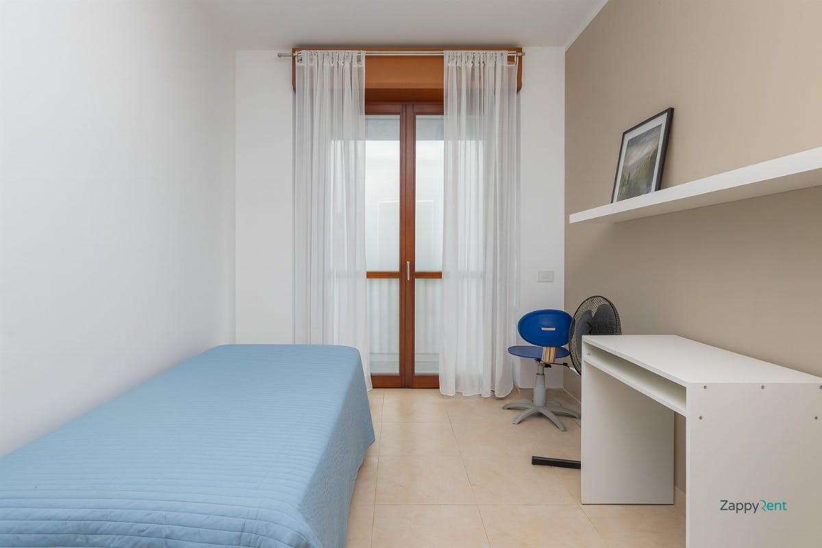 Quarto privado para alugar por € 450 por mês em Milan, Via Jan Palach