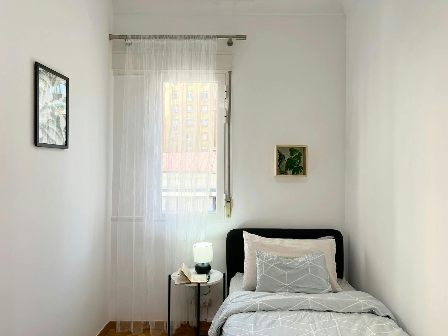 Apartment Madrid, 1 bed, 9m² — photo 9