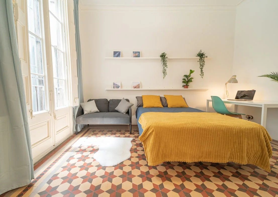 Ronda de Sant Pere, Barcelona preview