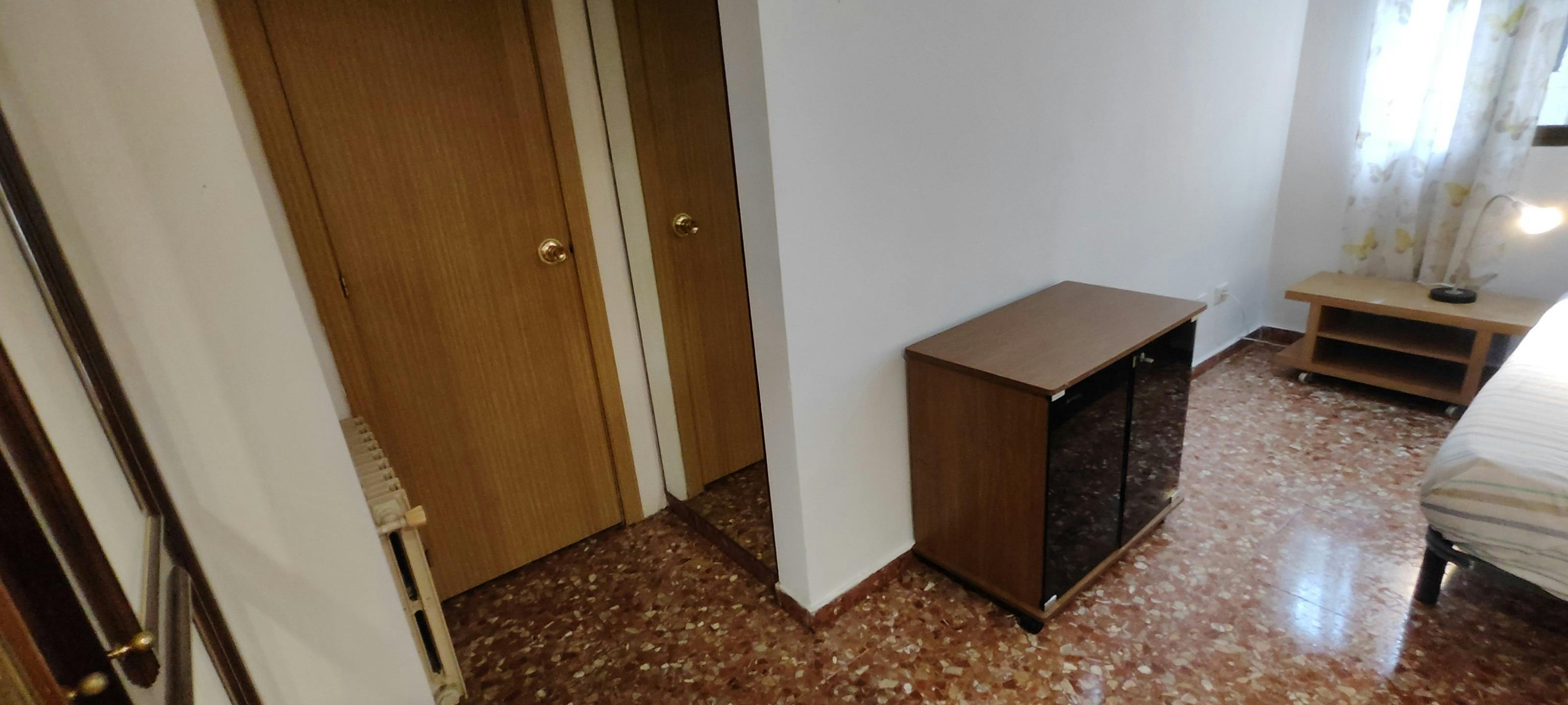Apartment Castelló De La Plana, 1 bed, 7m² — photo 5