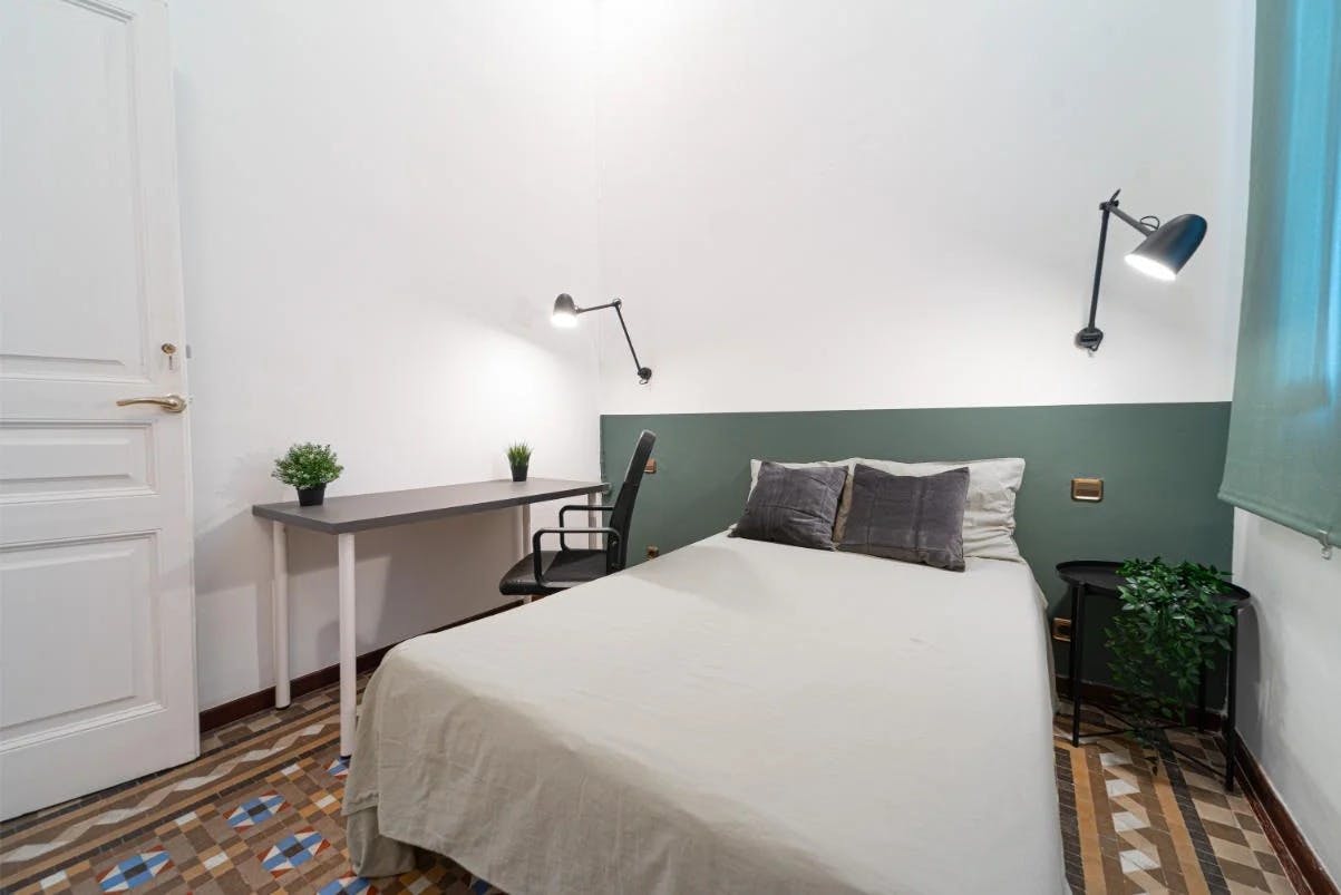 Carrer de Girona, Barcelona preview