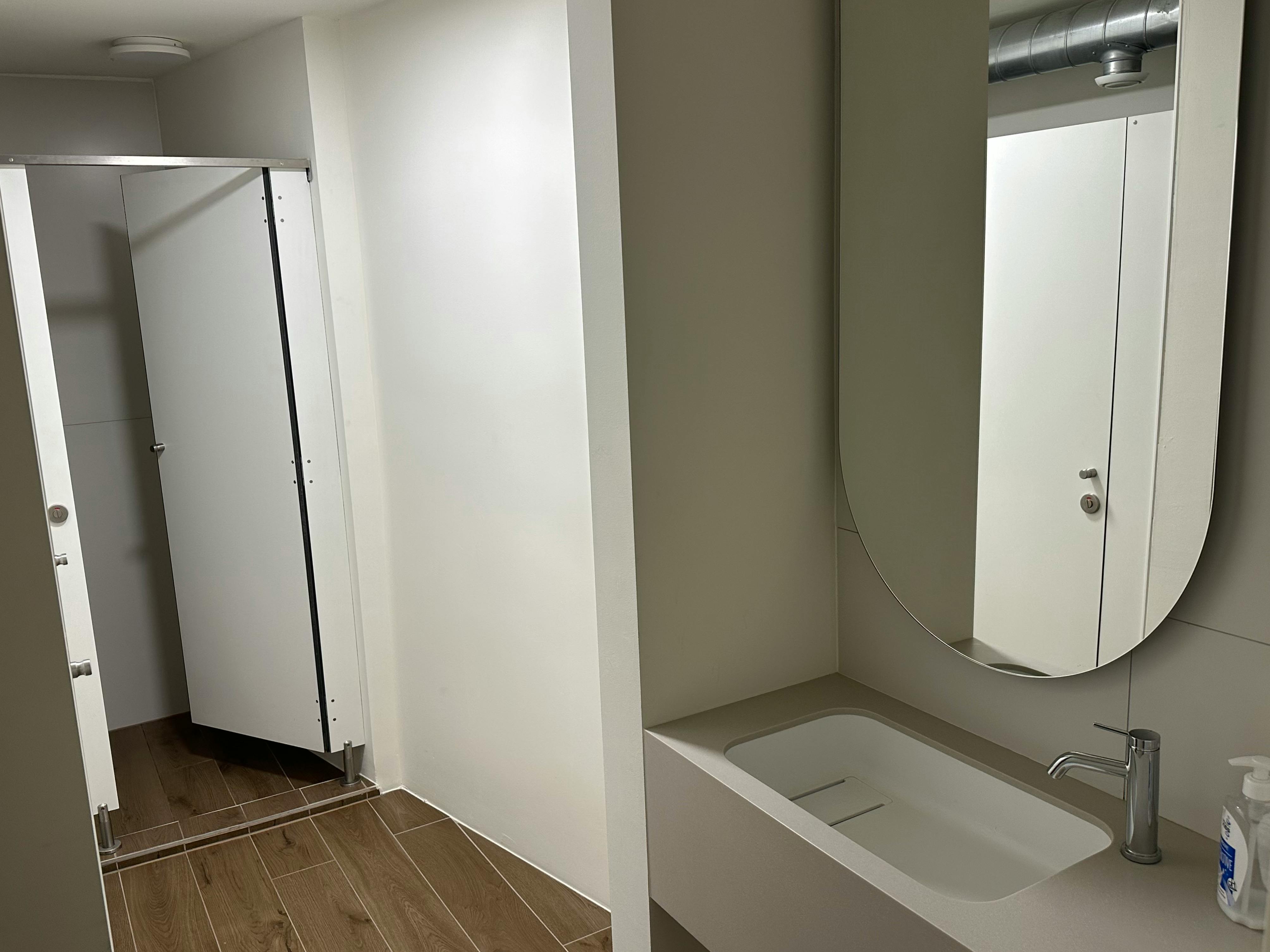 Apartment Ljubljana, 1 bed, 15m² — photo 25