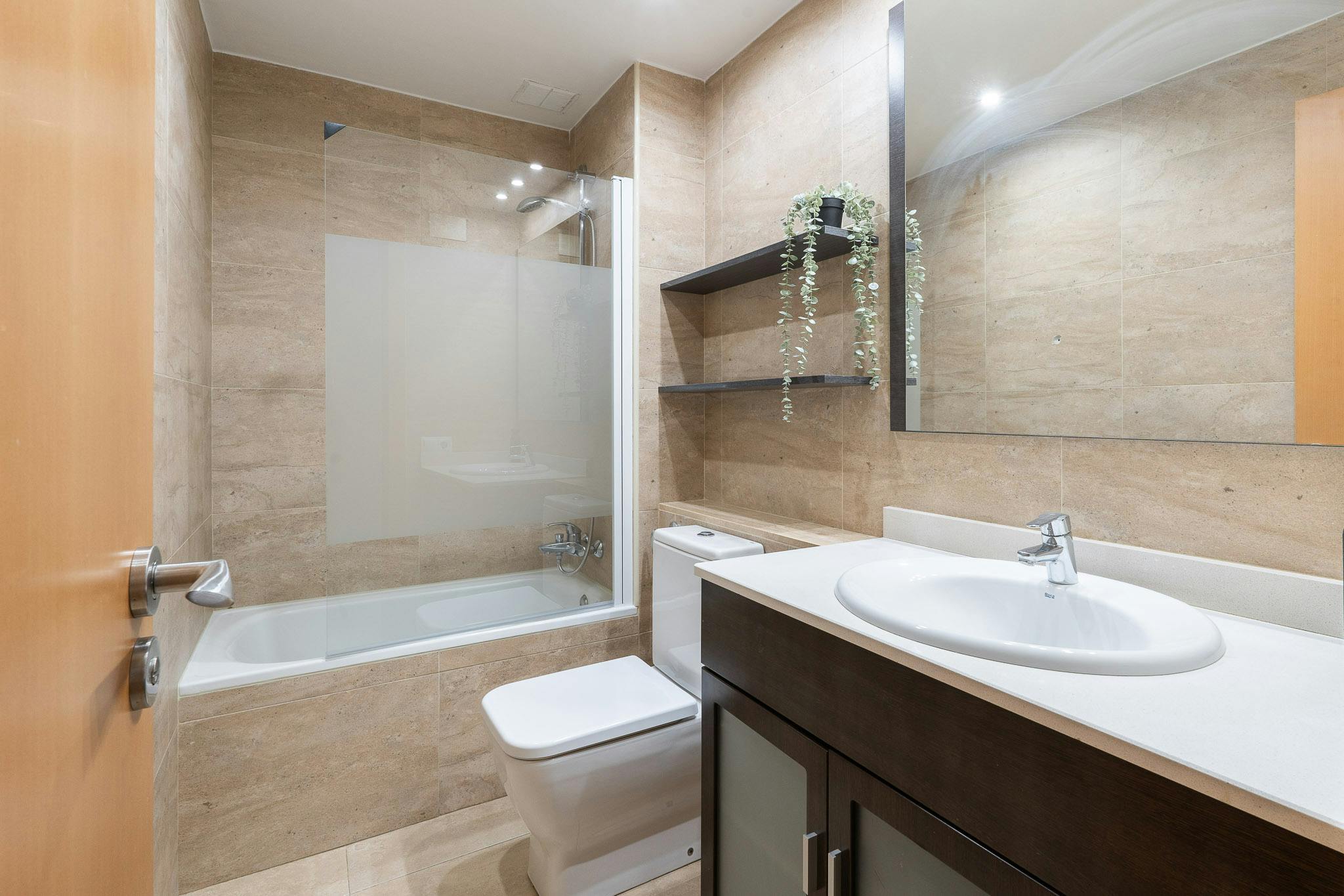 Apartment Barcelona, 1 bed, 10m² — photo 3