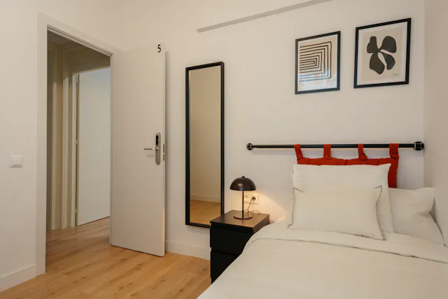 Private room in Carrer Gran de Gràcia, Barcelona (1588023) room image 2