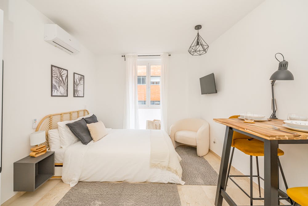 Calle de la Salvia, Madrid preview