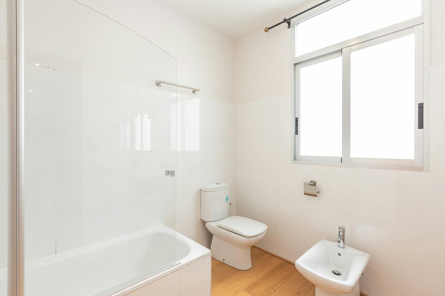 Apartment Valencia, 1 bed, 13m² — photo 1