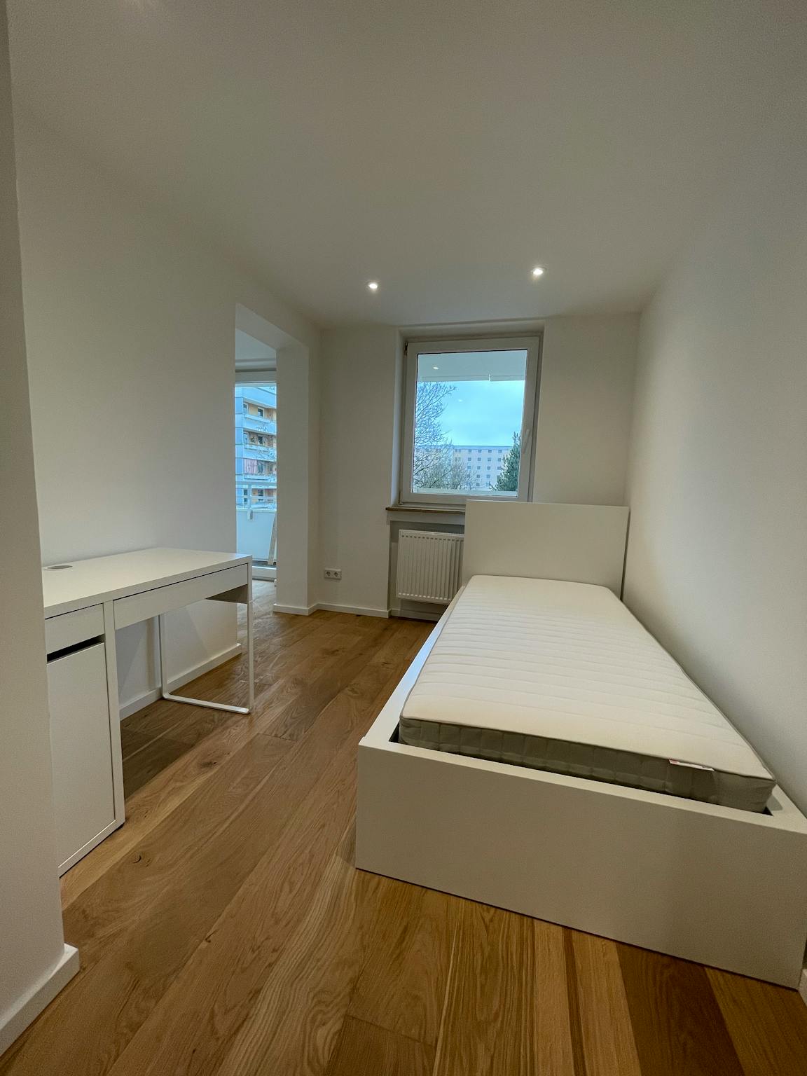 Friedrich-Engels-Bogen, Munich preview