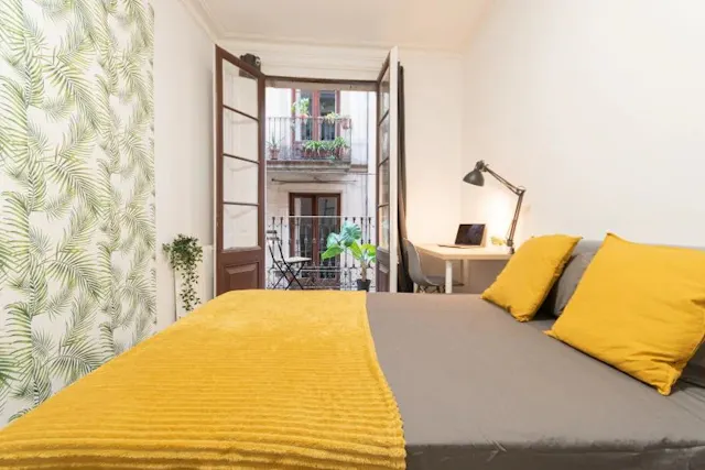 Private room in Carrer de la Freneria, Barcelona (1588150) room image 2